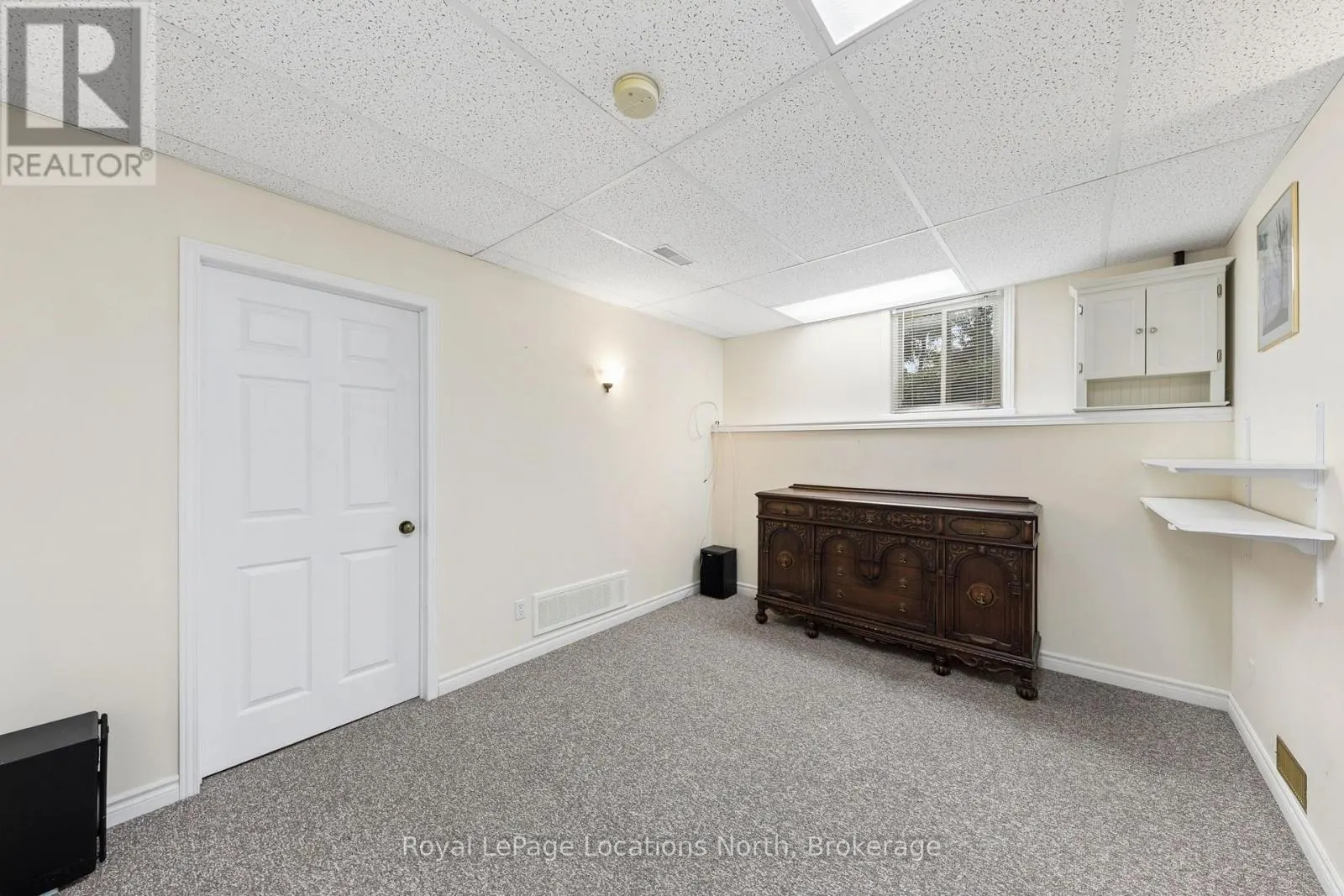 4 TRAILWOOD PLACE