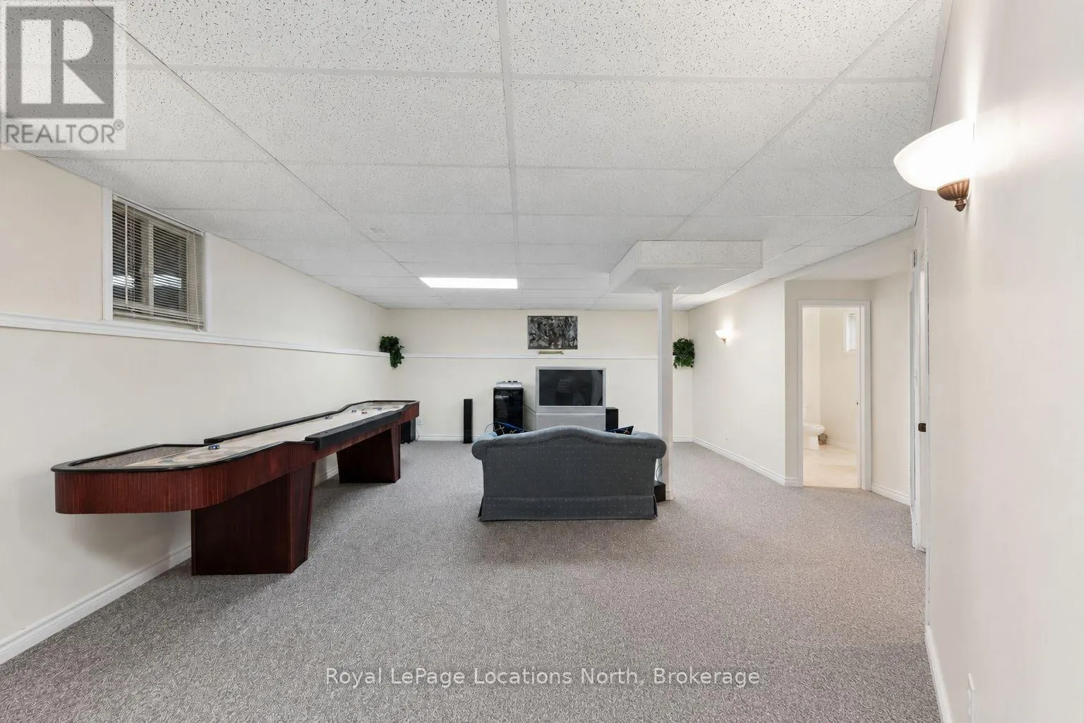 4 TRAILWOOD PLACE