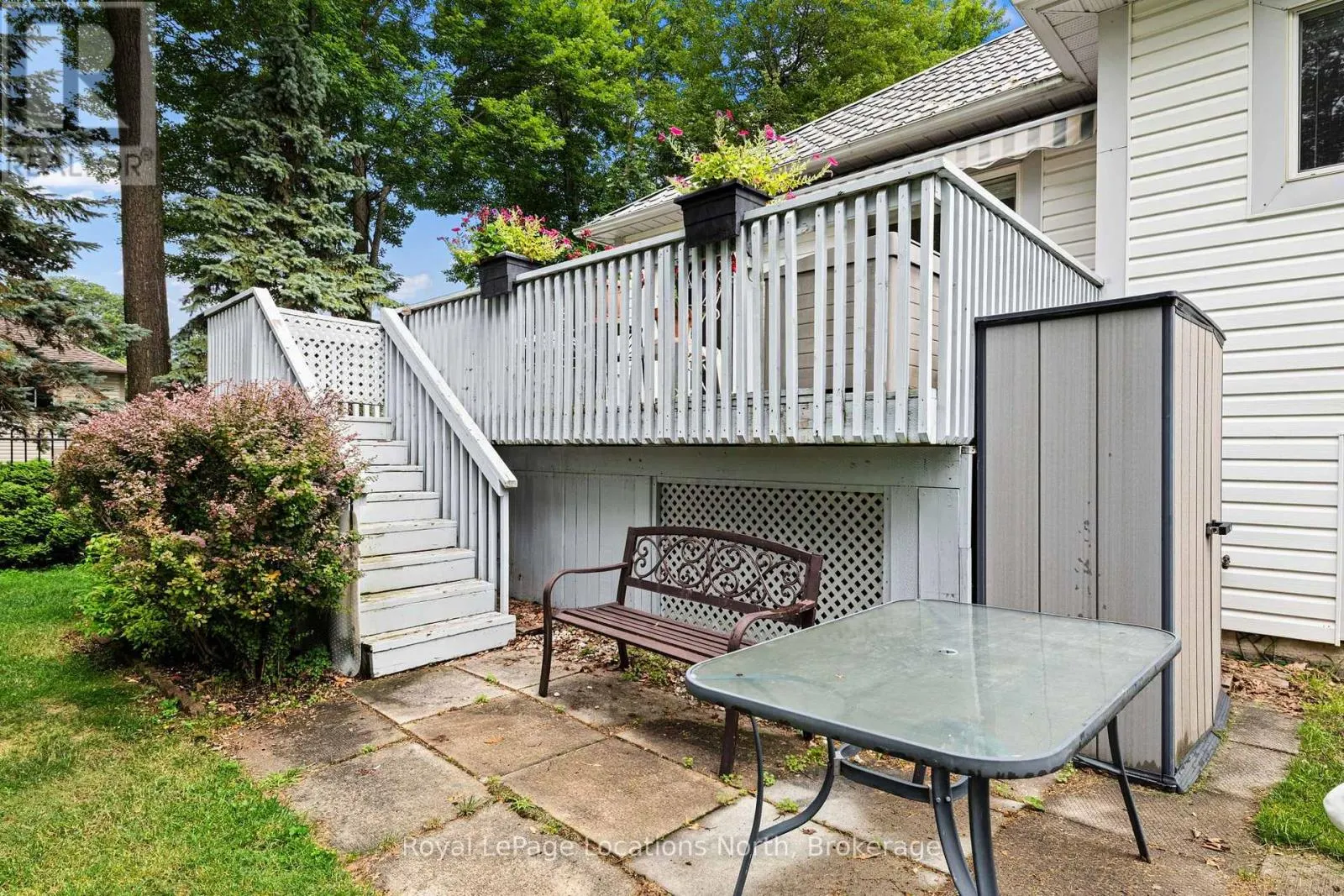 4 TRAILWOOD PLACE