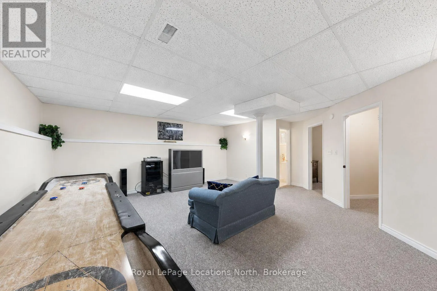 4 TRAILWOOD PLACE