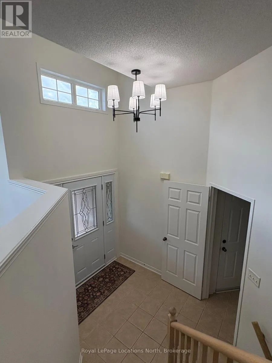 4 TRAILWOOD PLACE