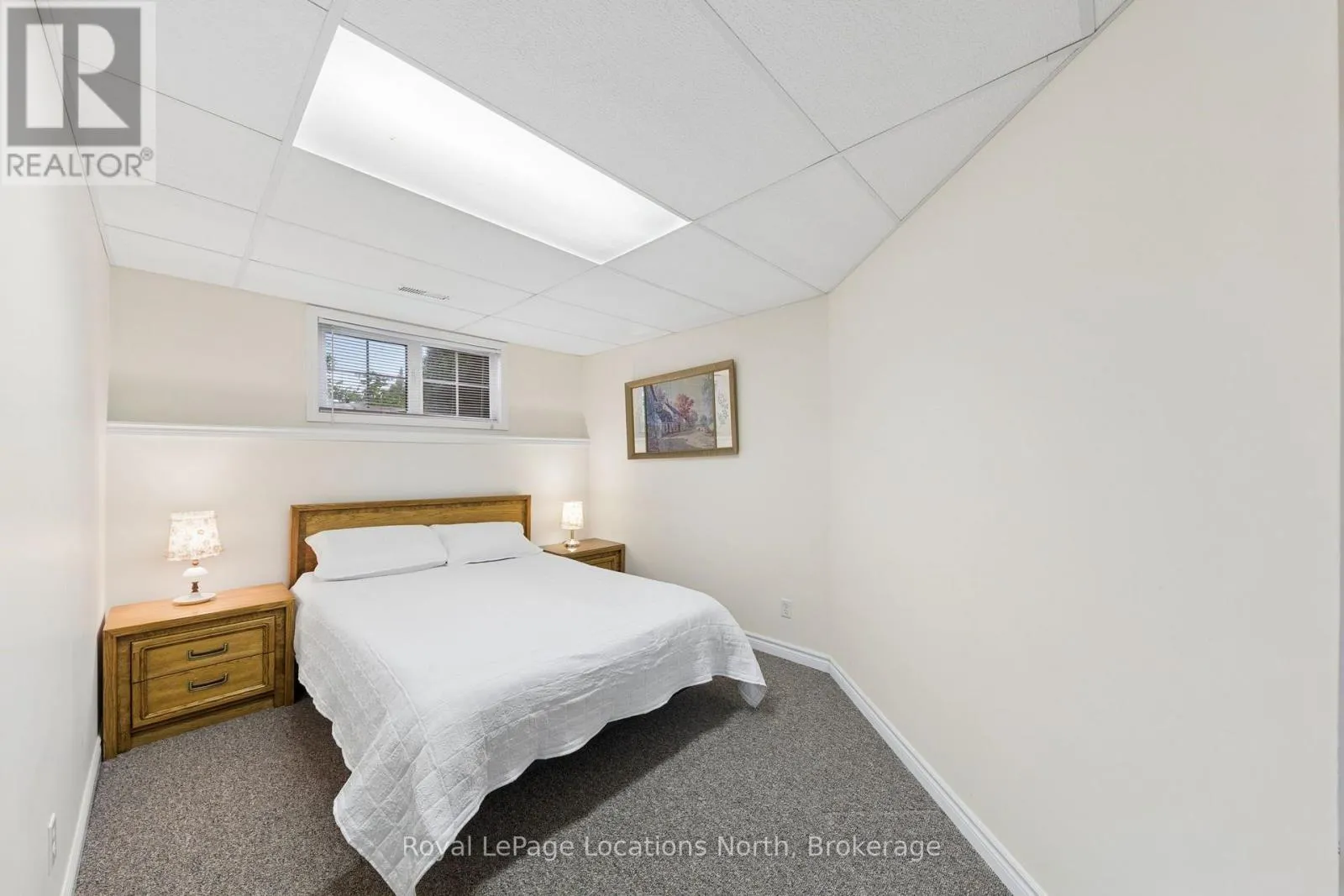 4 TRAILWOOD PLACE