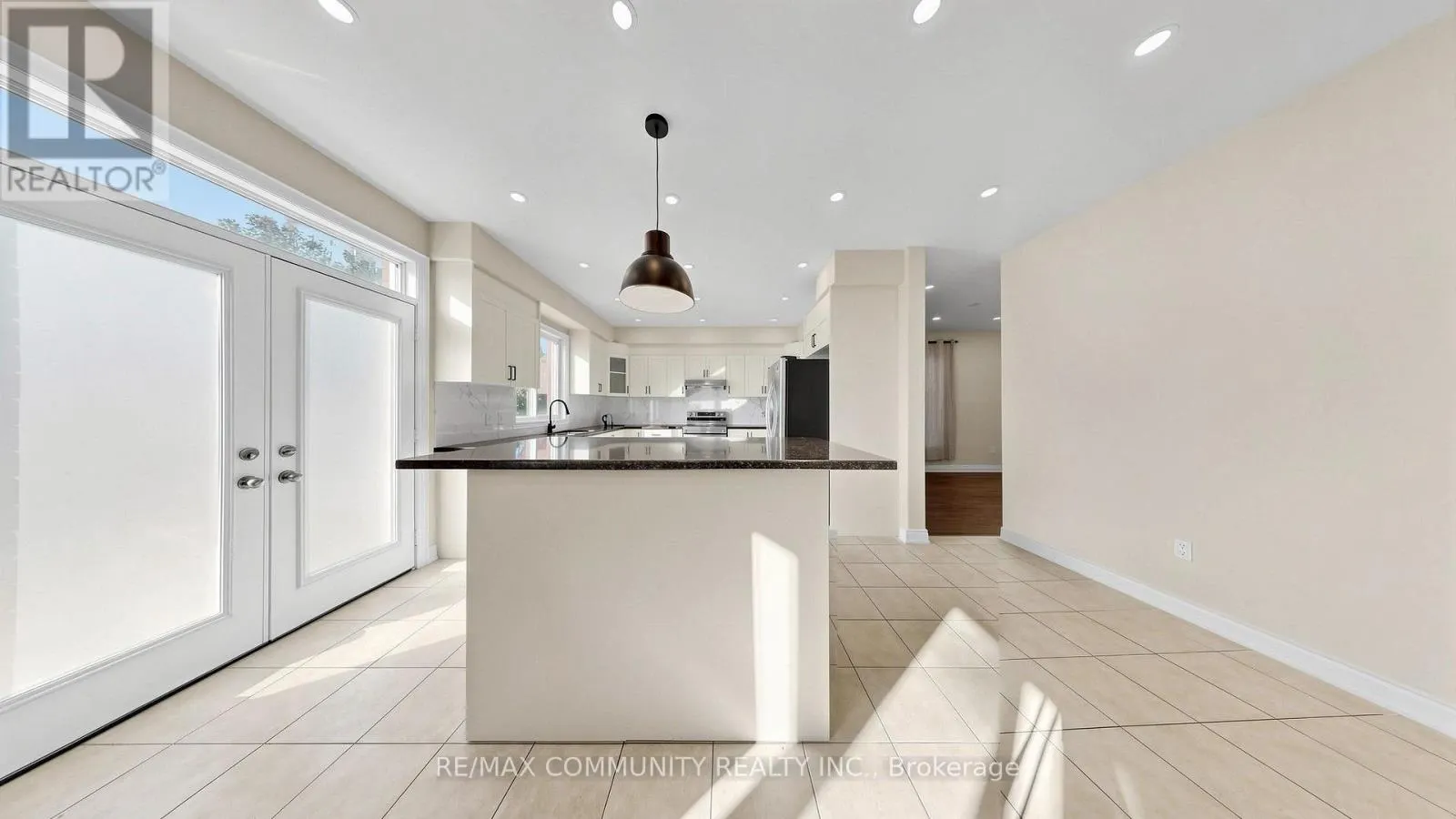 53 JEWEL HOUSE LANE