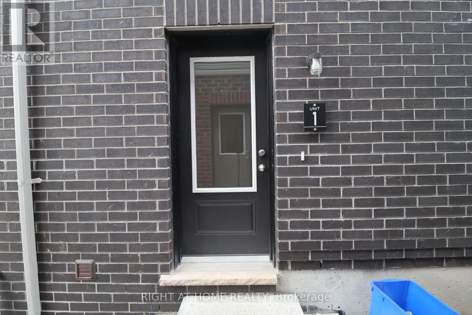 108 NOTTINGHAM ROAD