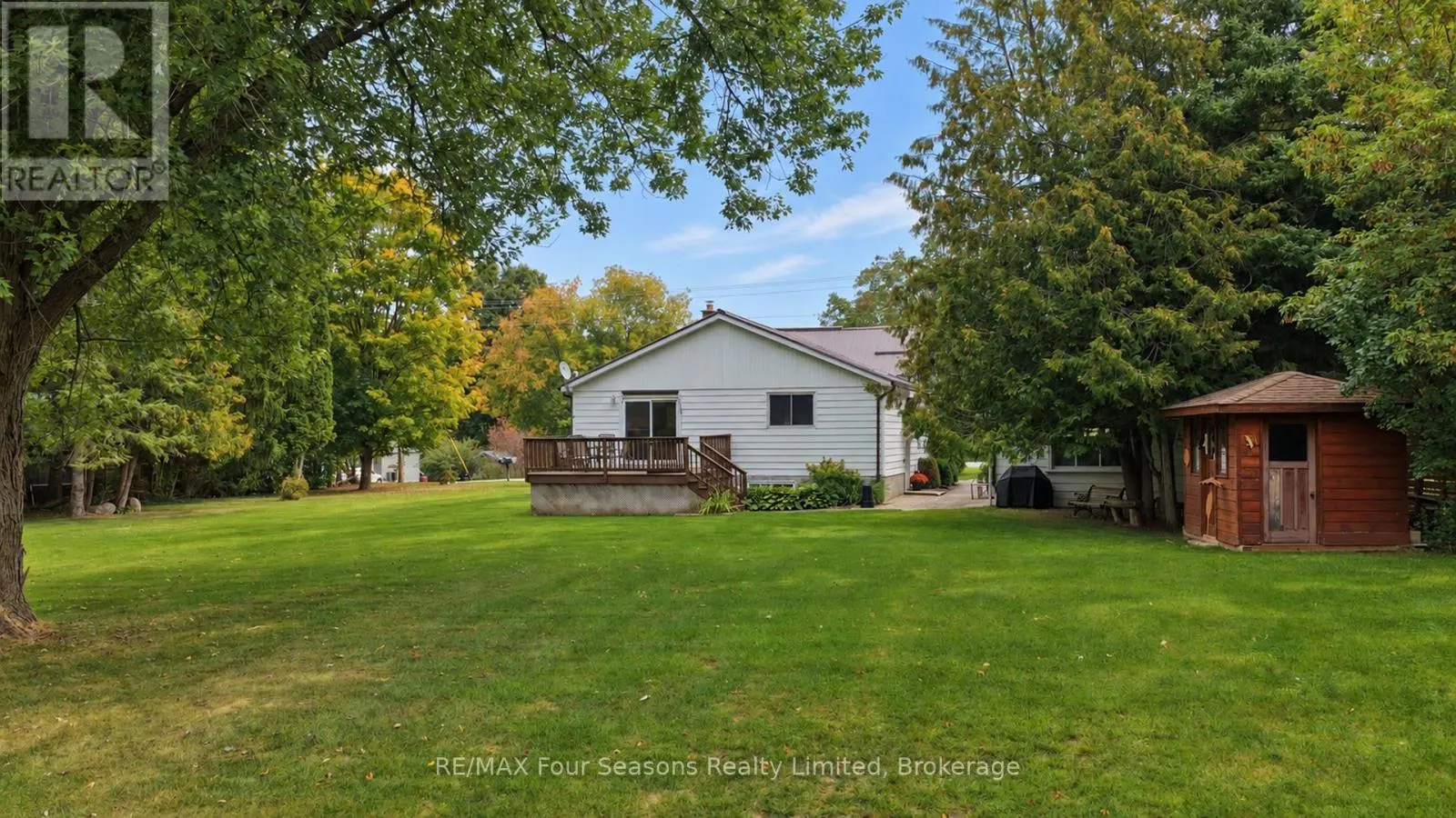 12 LAVENDER HILL ROAD