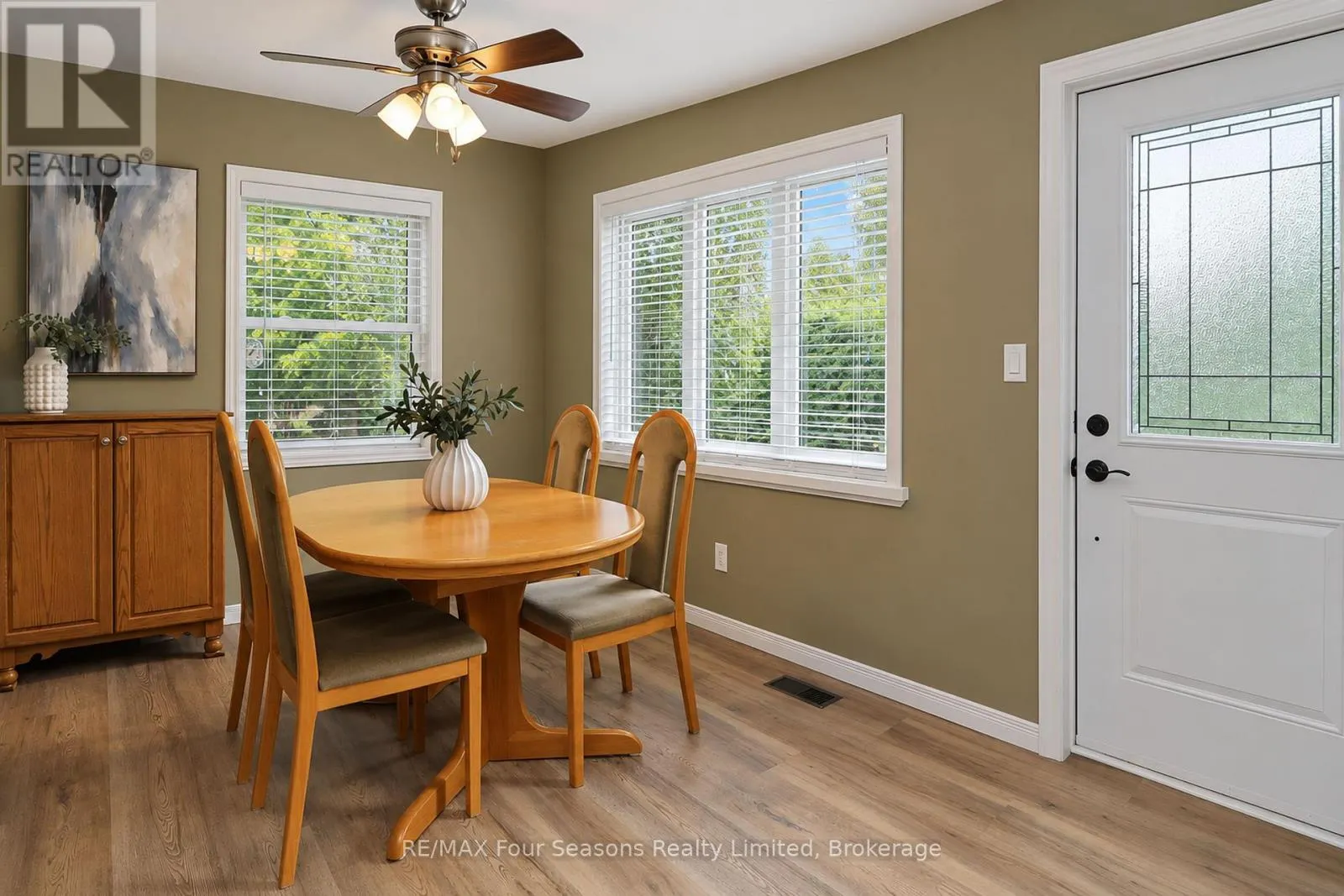 12 LAVENDER HILL ROAD
