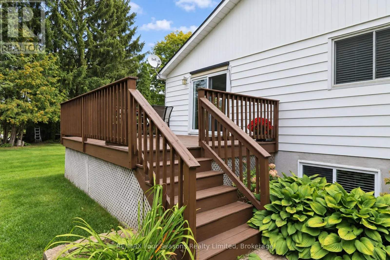 12 LAVENDER HILL ROAD
