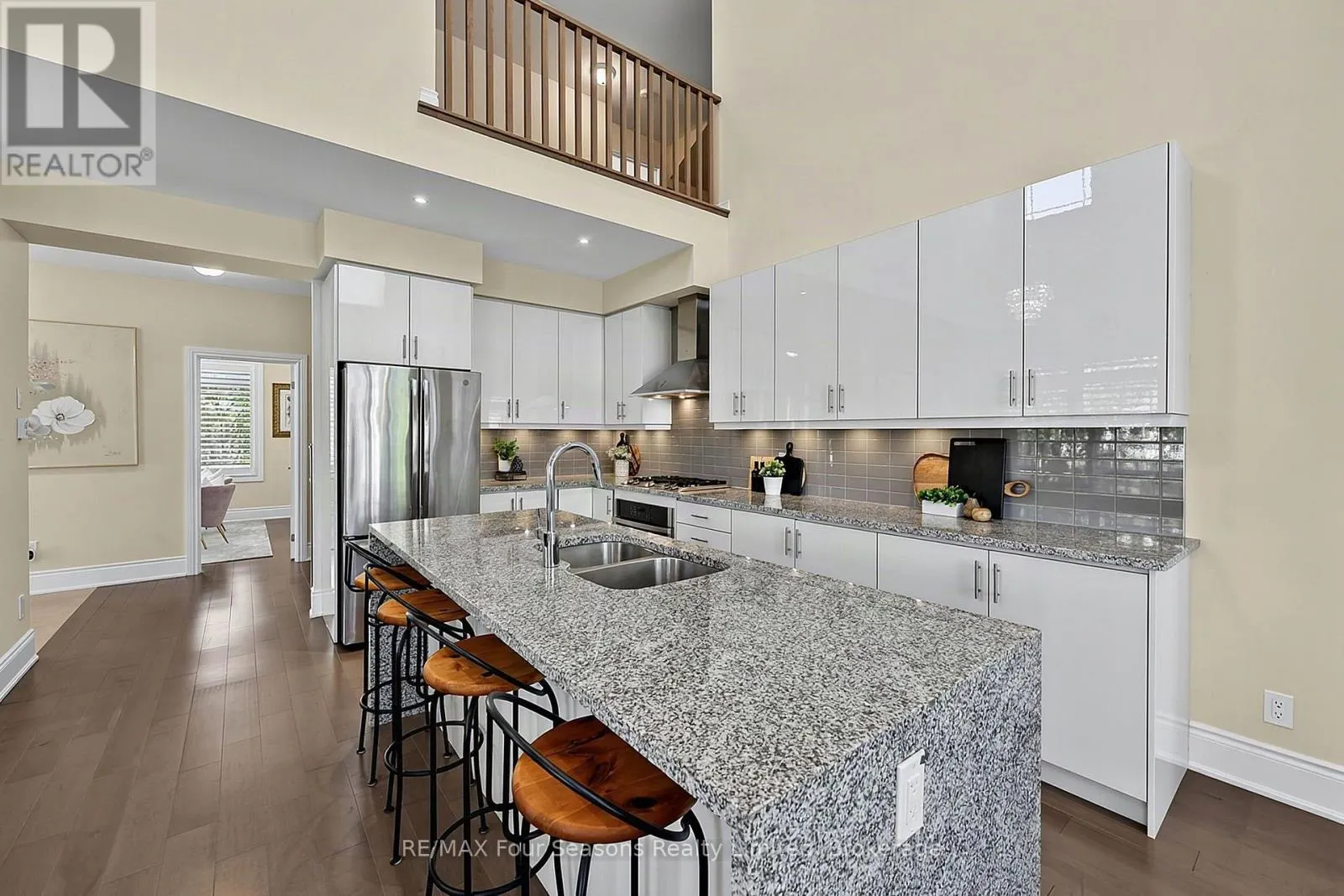 2 SHIPYARD LANE