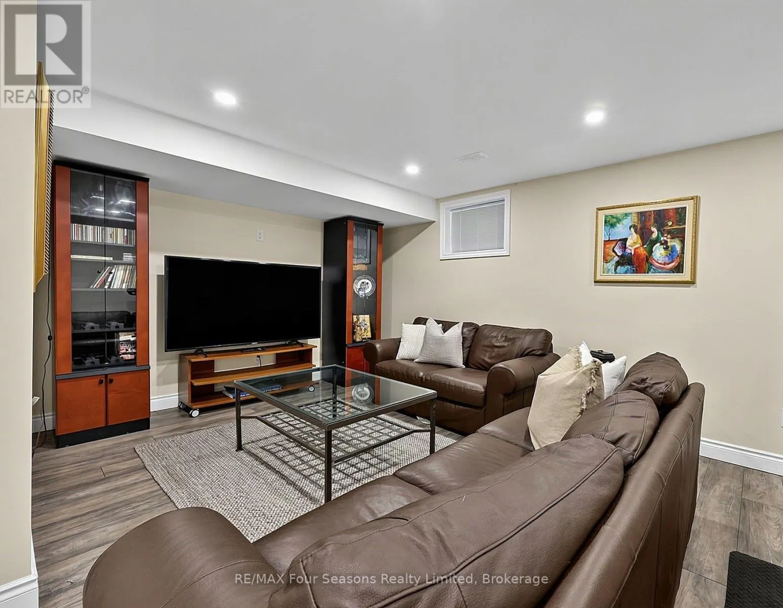 2 SHIPYARD LANE