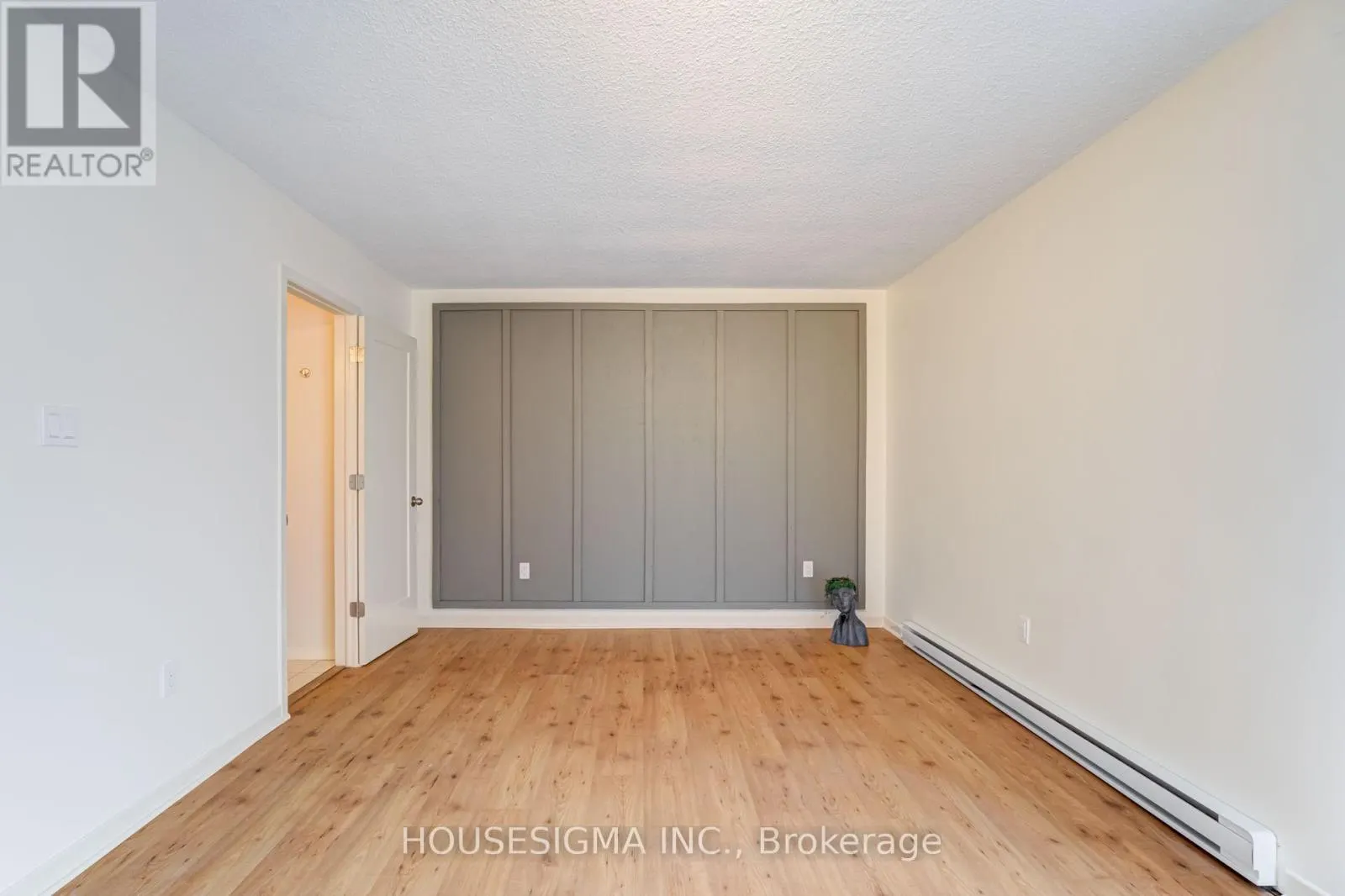 LOFT - 22 DRURY LANE