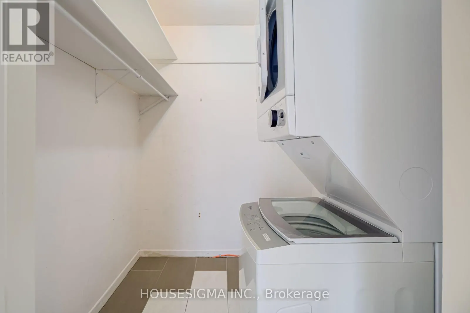 LOFT - 22 DRURY LANE