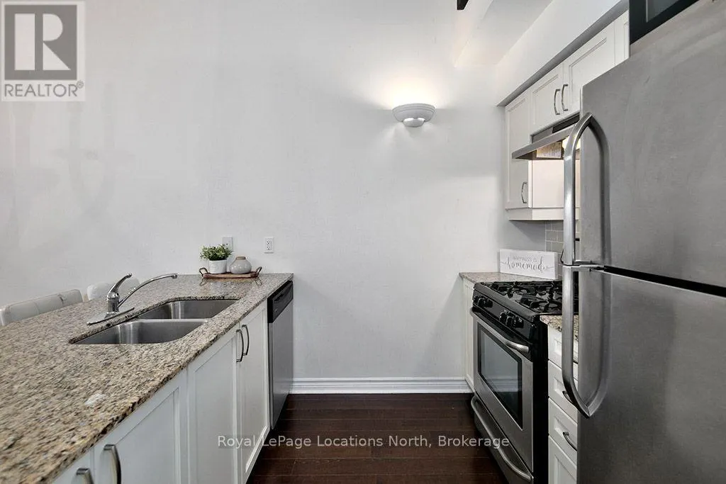 303 - 8 BRANDY LANE DRIVE #303