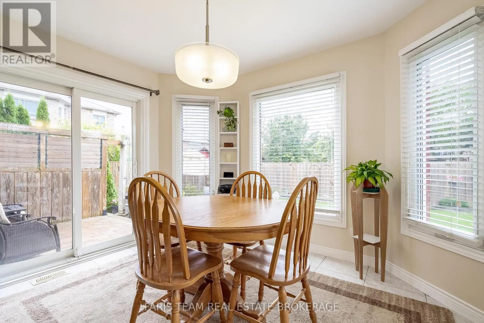 4 O'SHAUGHNESSY CRESCENT