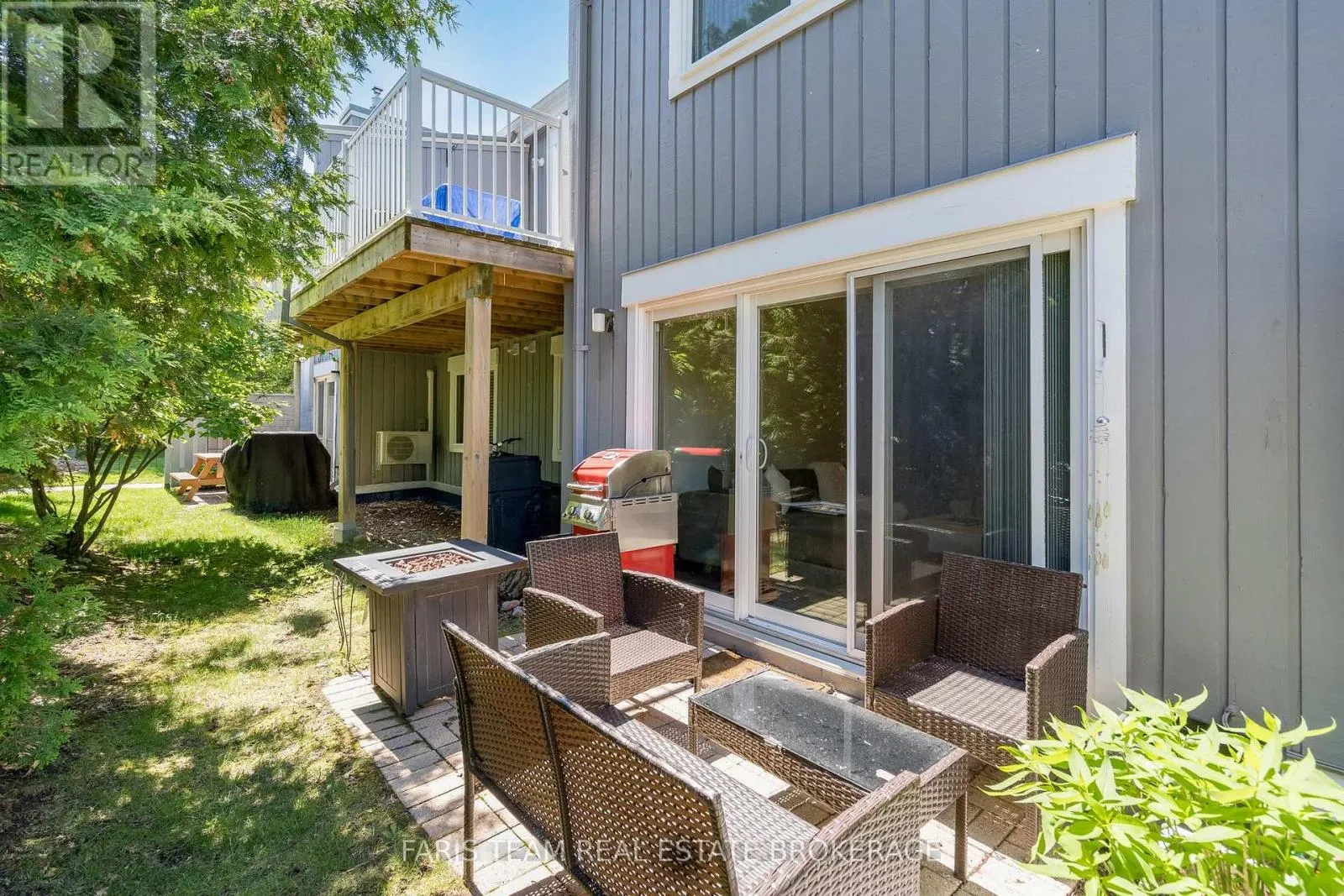 84 - 23 DAWSON DRIVE