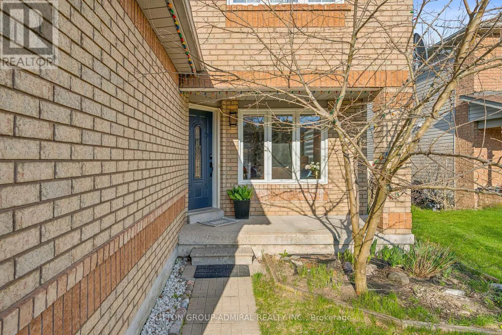39 CHURCHLAND DRIVE