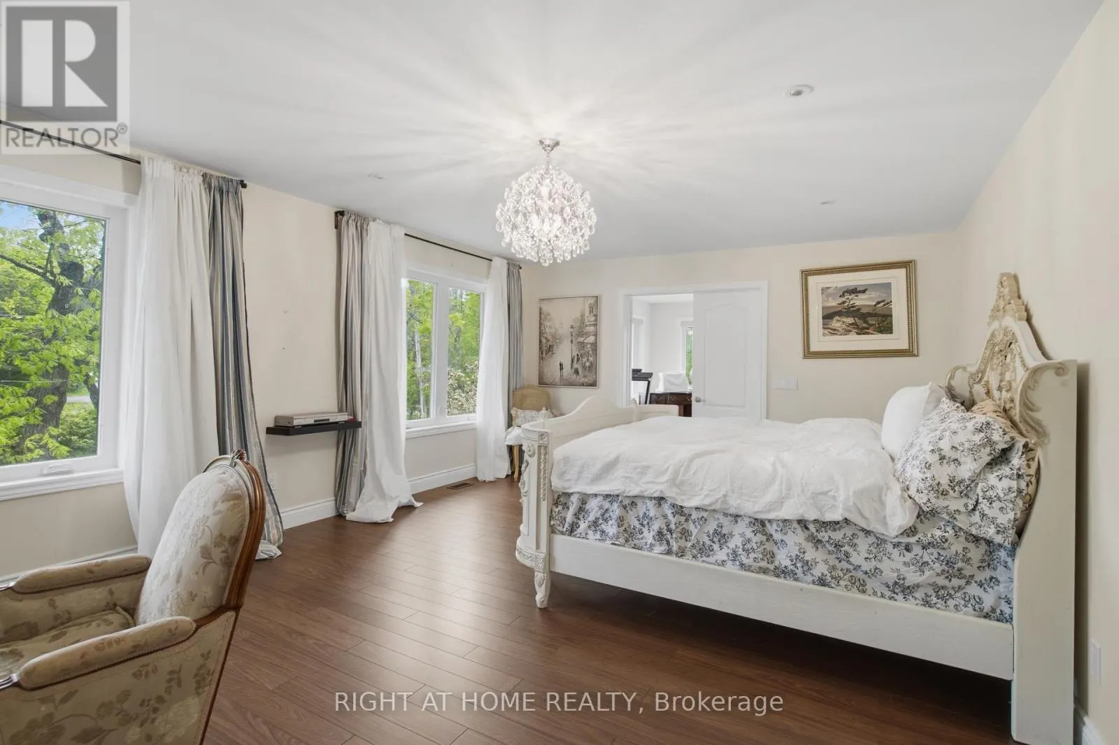 54 FOREST HARBOUR PARKWAY
