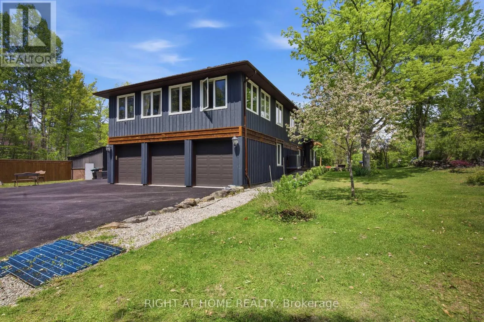 54 FOREST HARBOUR PARKWAY