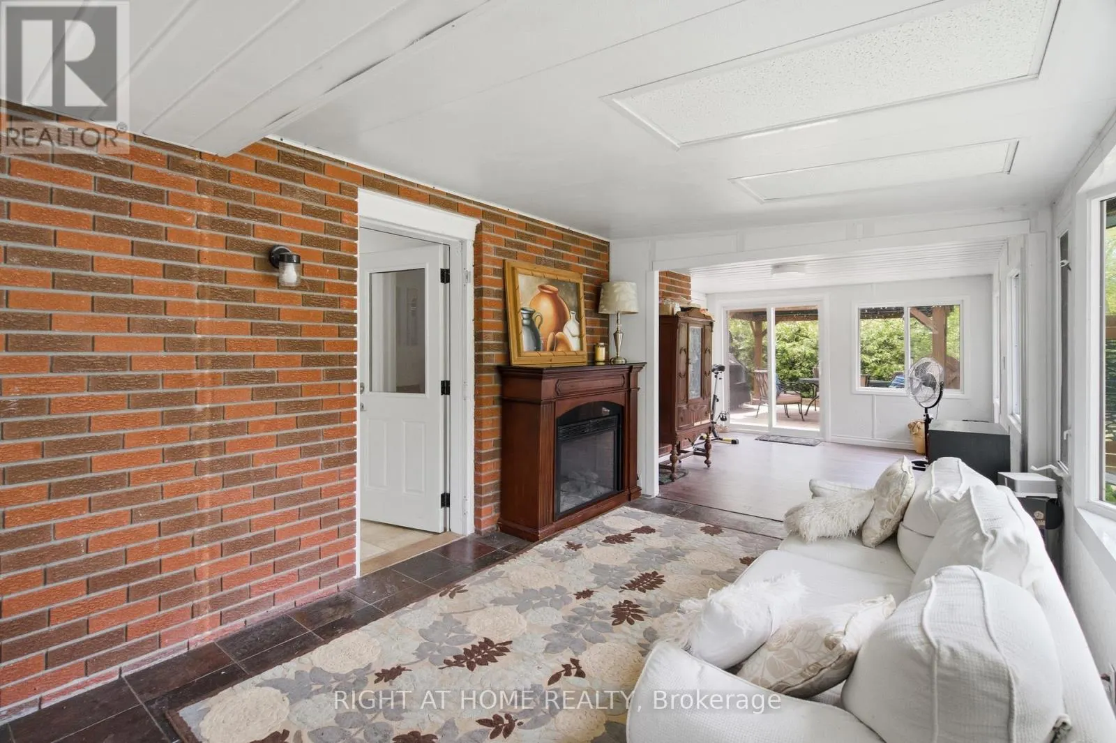 54 FOREST HARBOUR PARKWAY