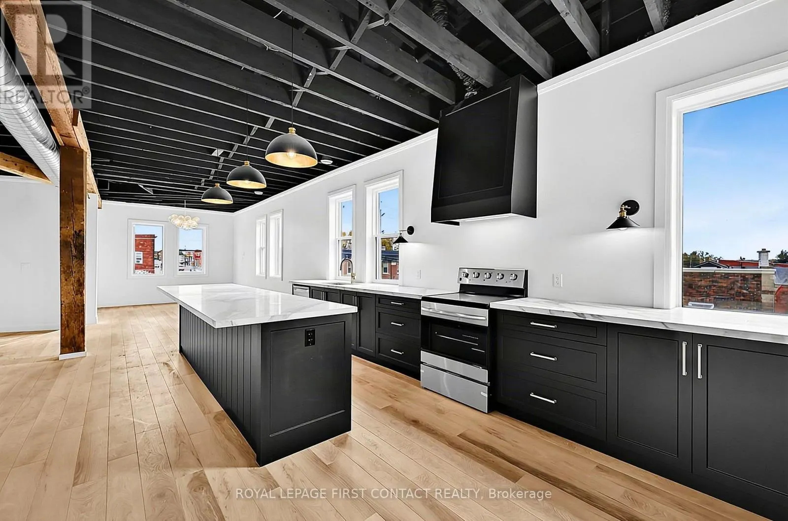 PENTHOUSE - 87 MAIN STREET