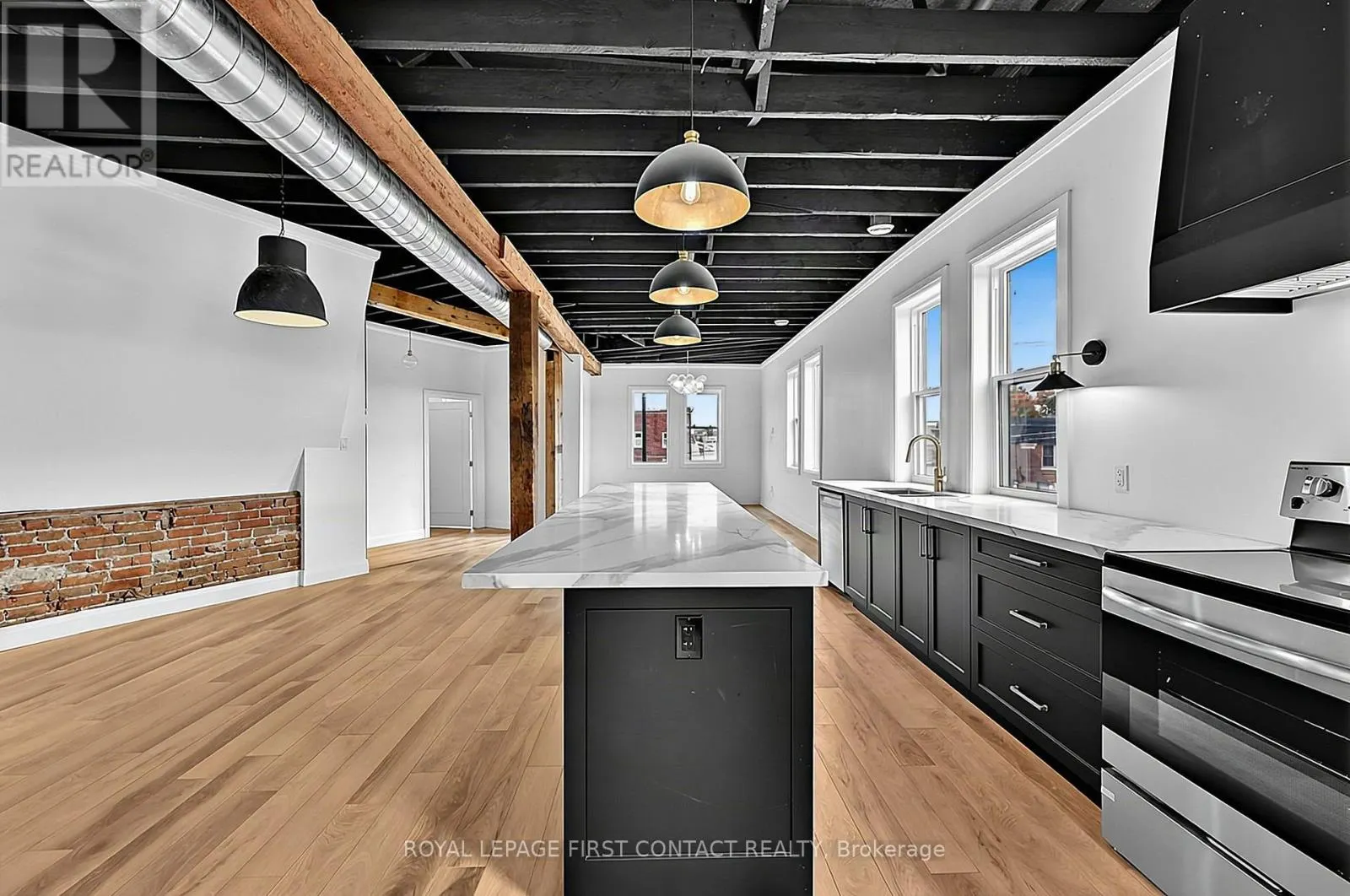 PENTHOUSE - 87 MAIN STREET