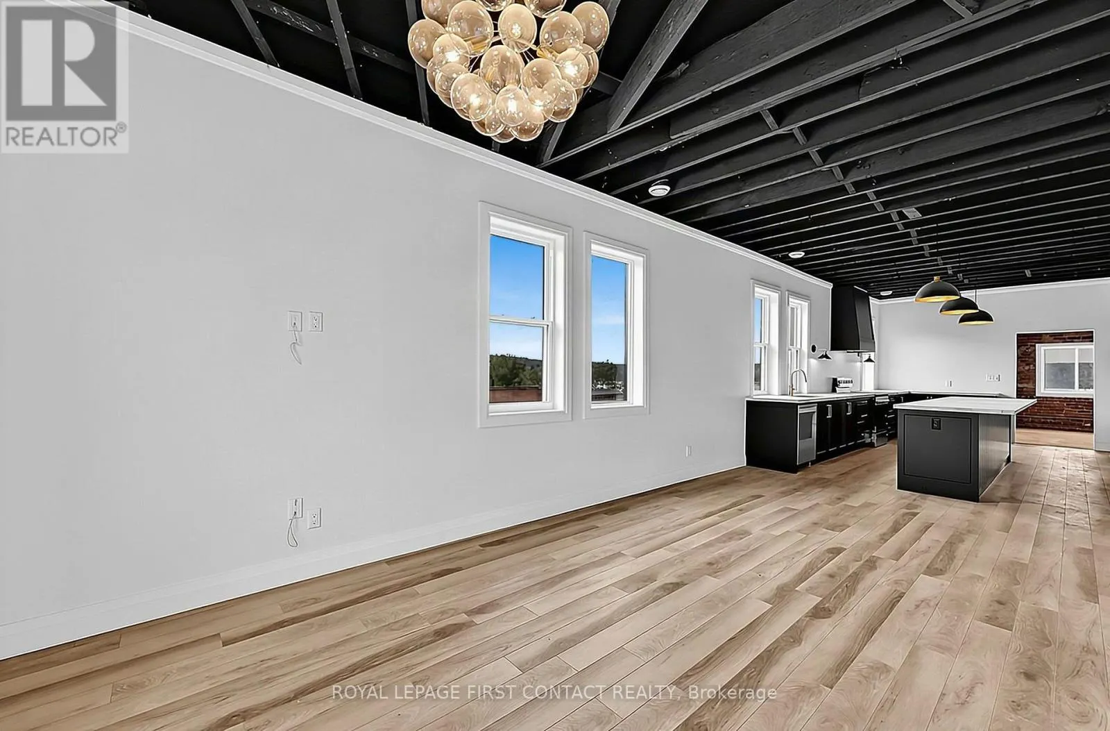 PENTHOUSE - 87 MAIN STREET