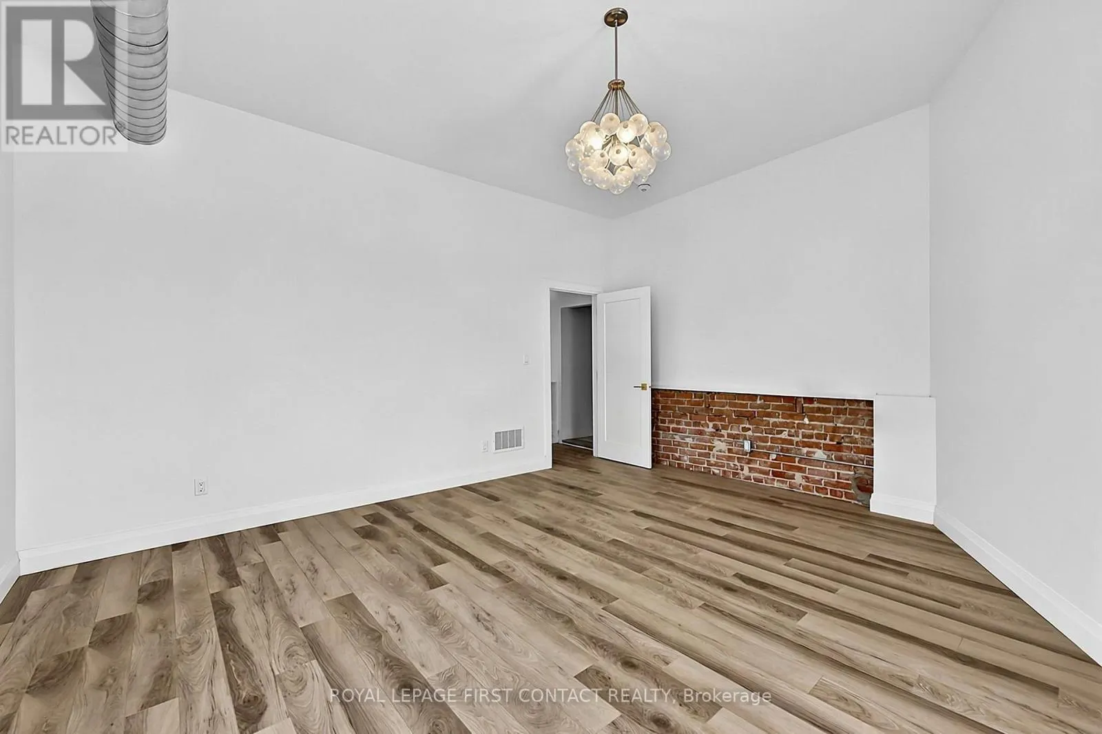 PENTHOUSE - 87 MAIN STREET