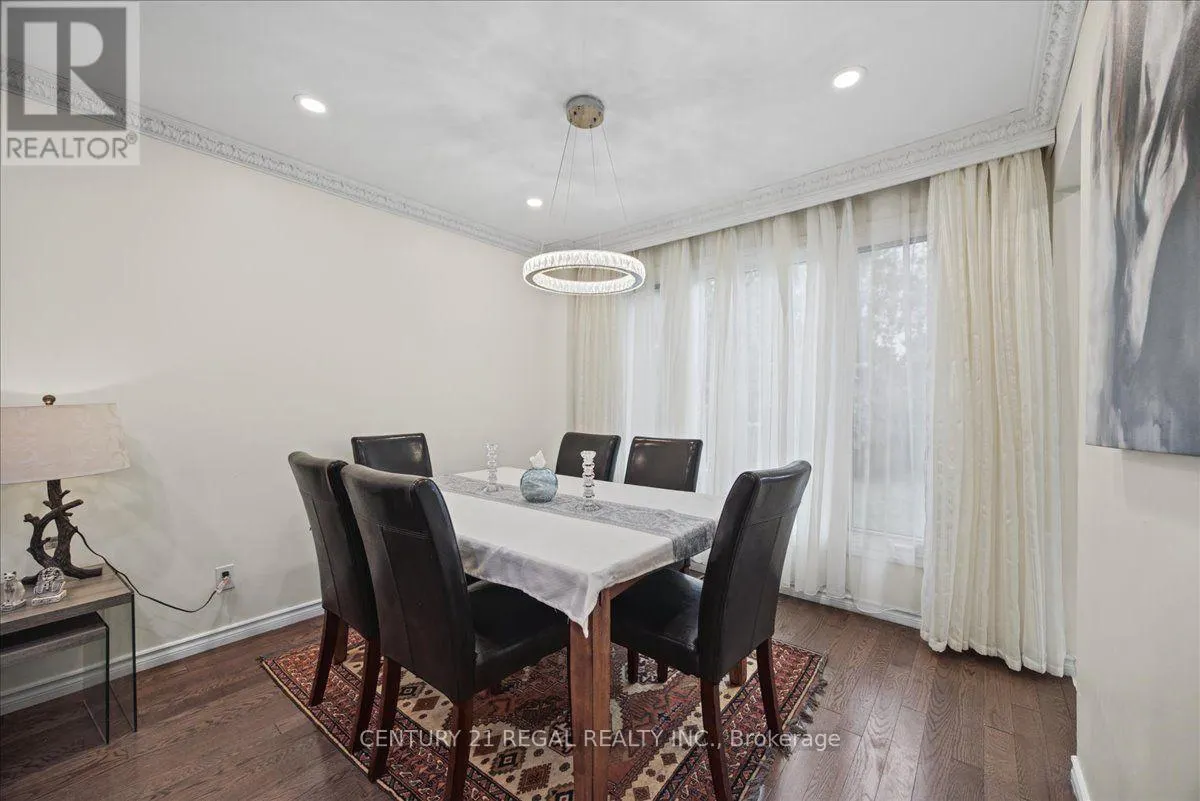 342 HICKLING TRAIL