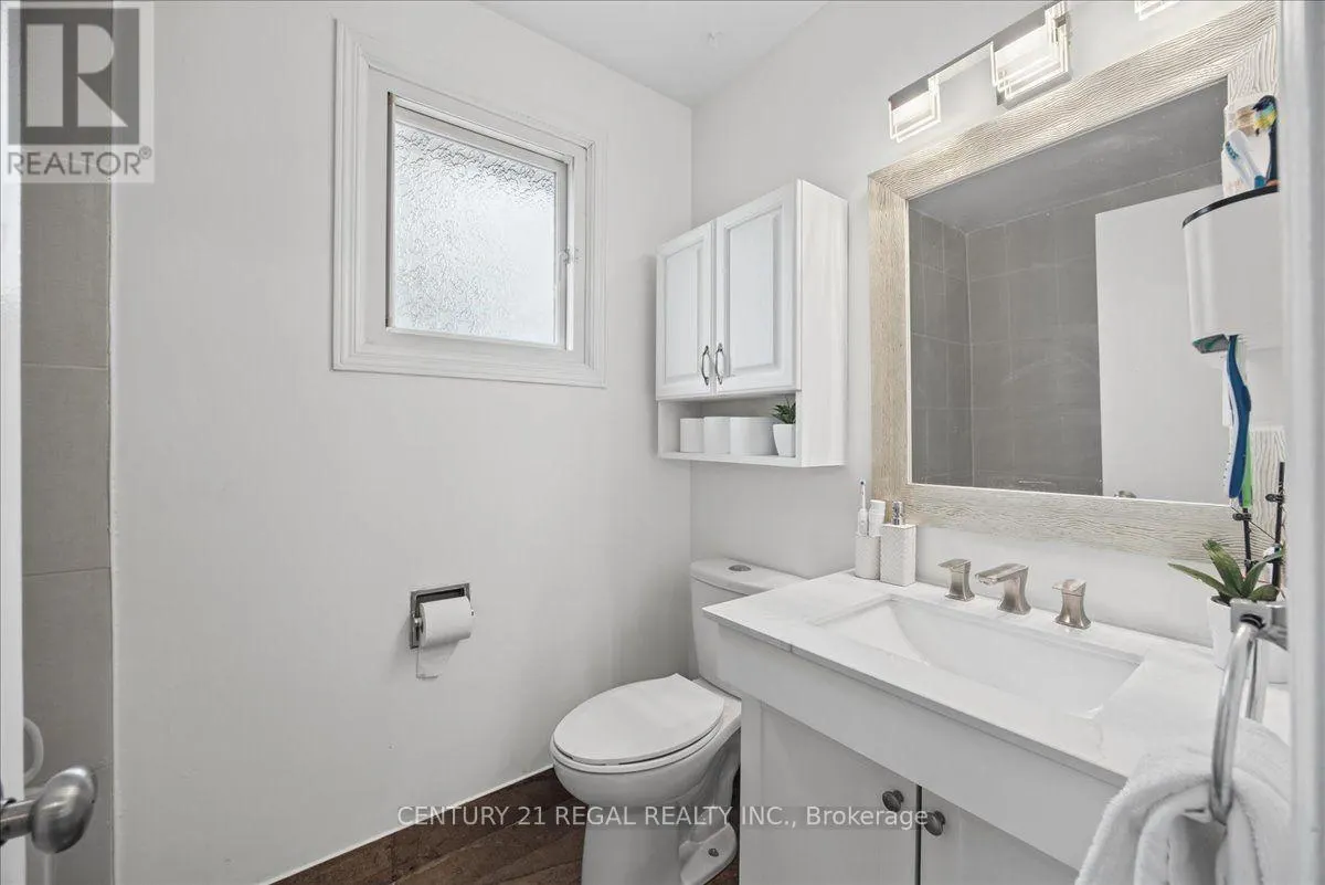 342 HICKLING TRAIL
