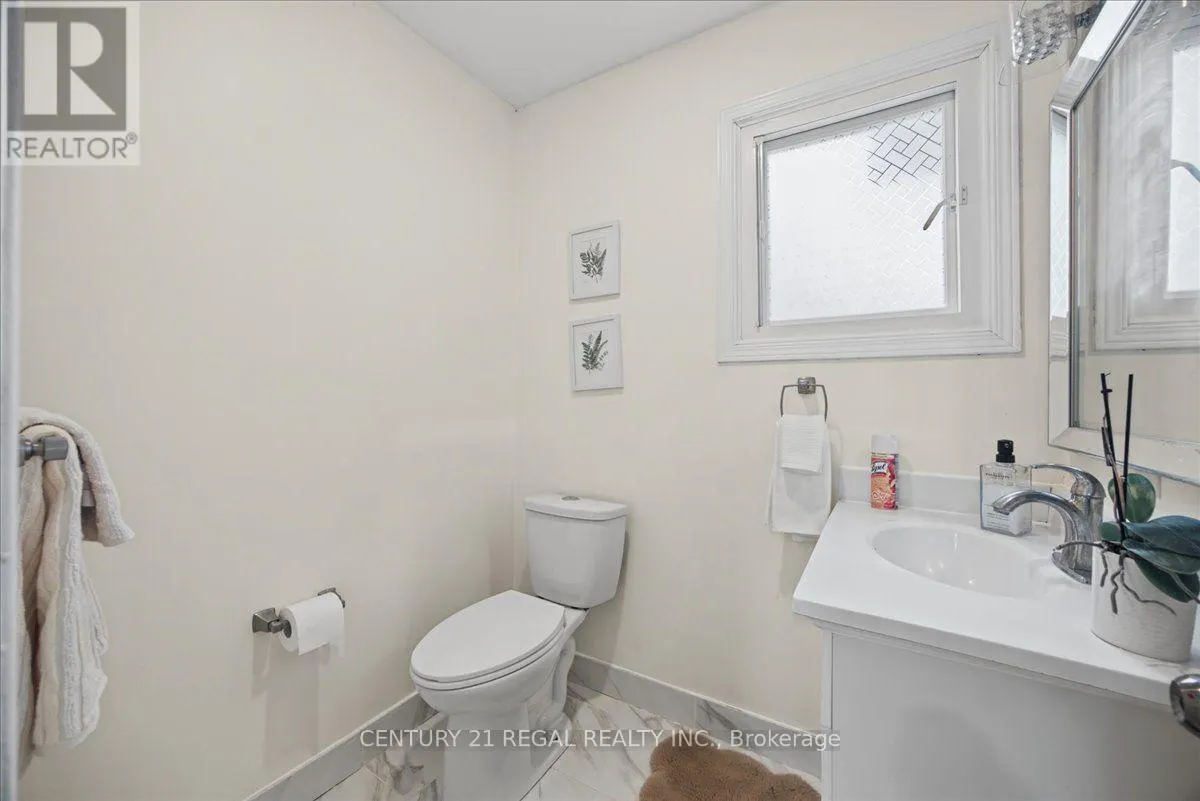 342 HICKLING TRAIL