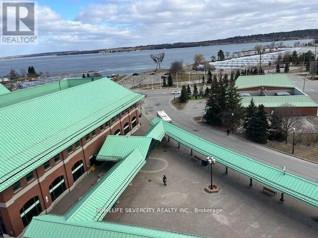 902 - 39 MARY STREET
