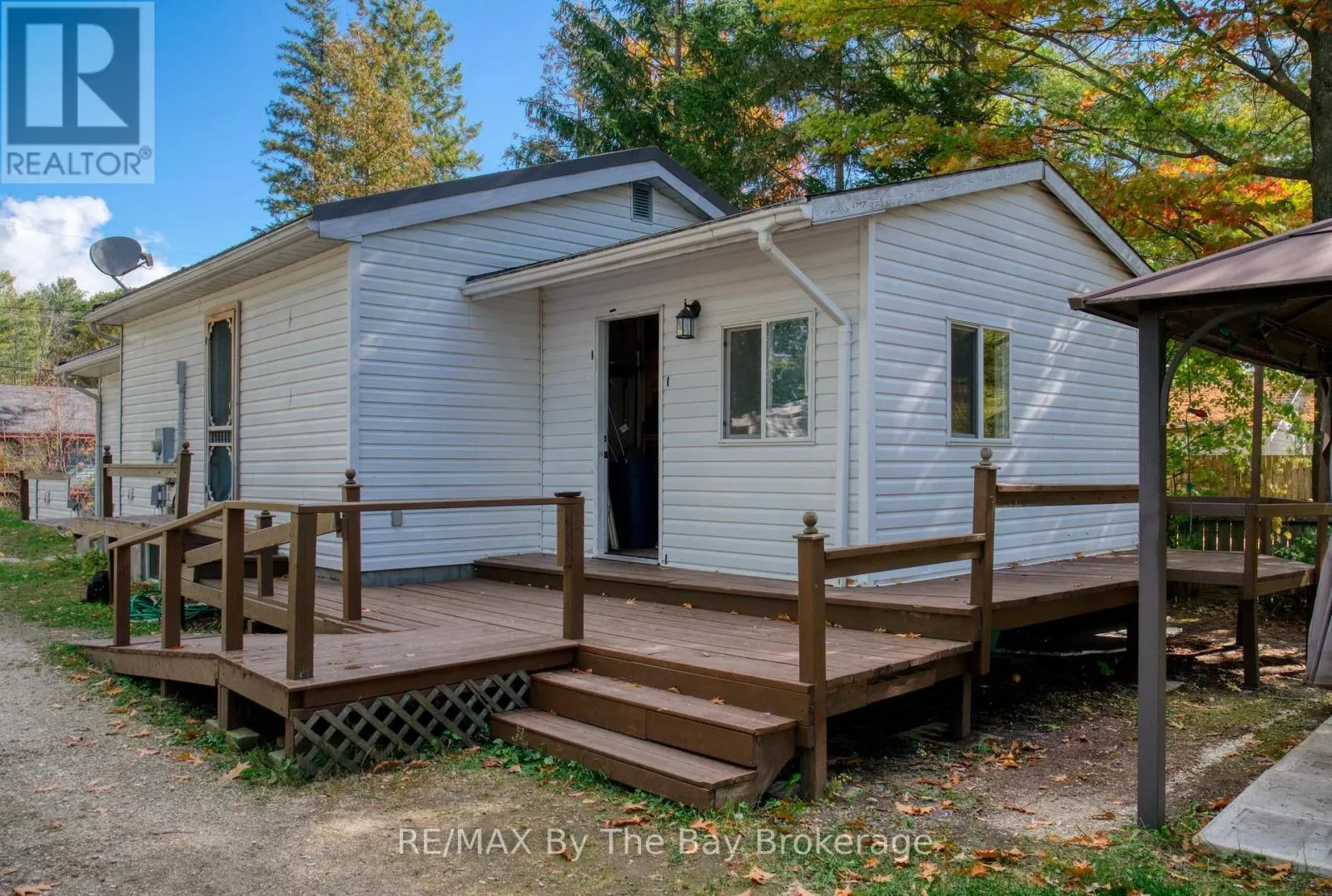 18 ELM DRIVE