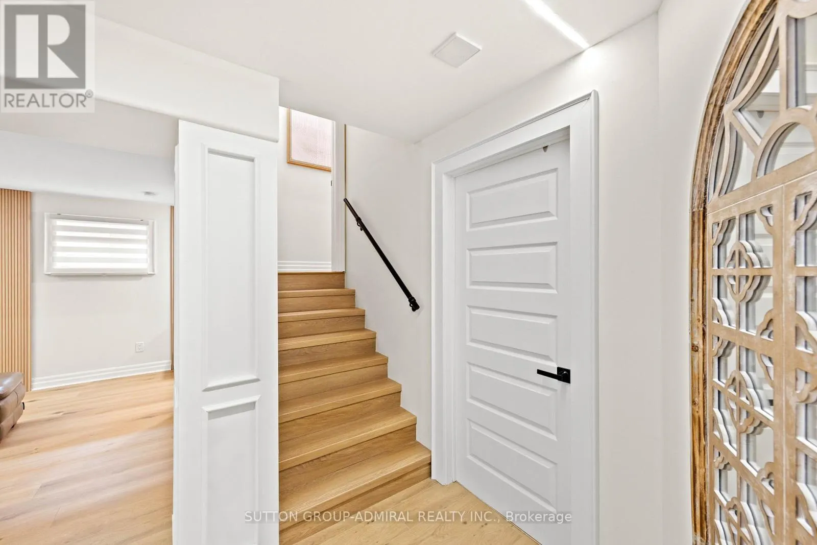 16 OAKMONT AVENUE