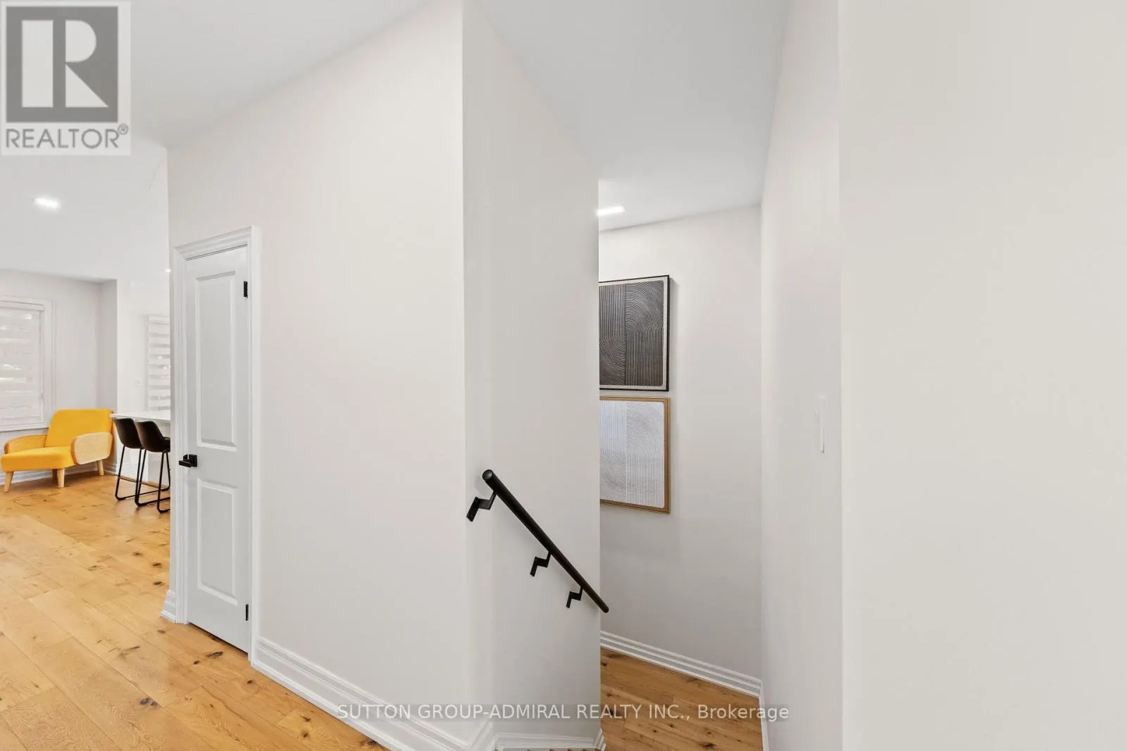 16 OAKMONT AVENUE
