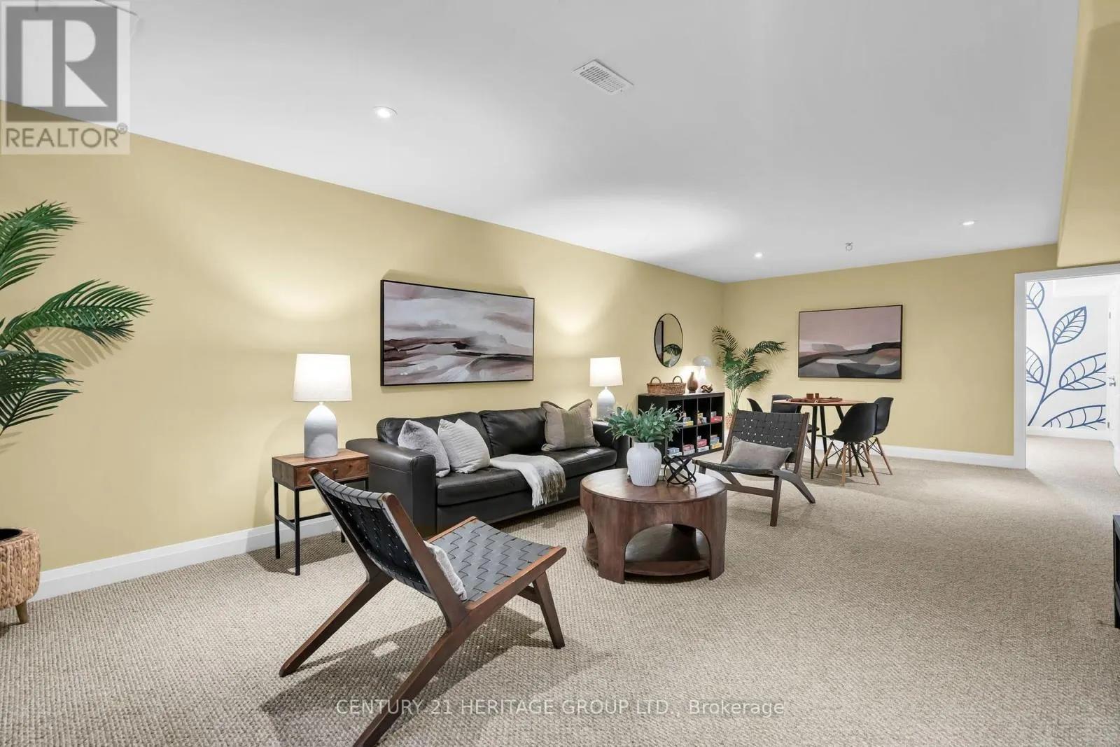 39 LANDSCAPE DRIVE