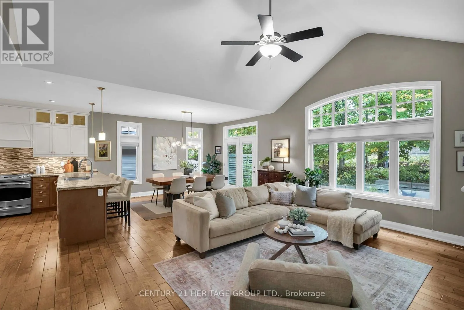 39 LANDSCAPE DRIVE