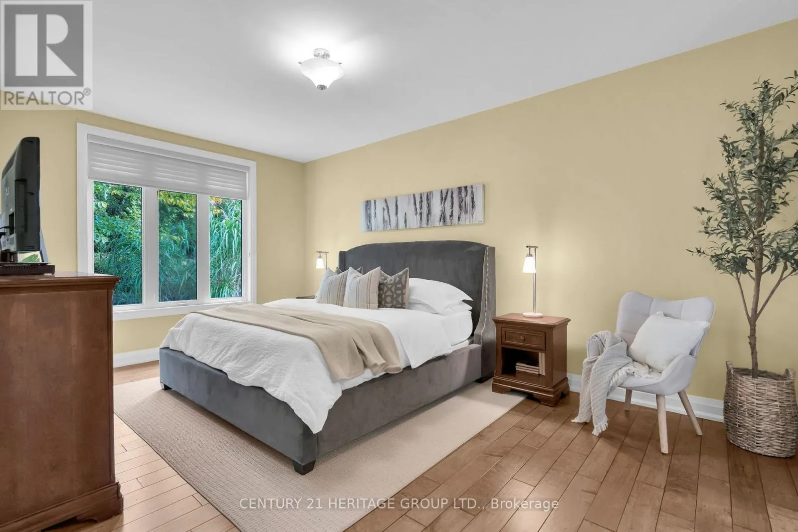39 LANDSCAPE DRIVE