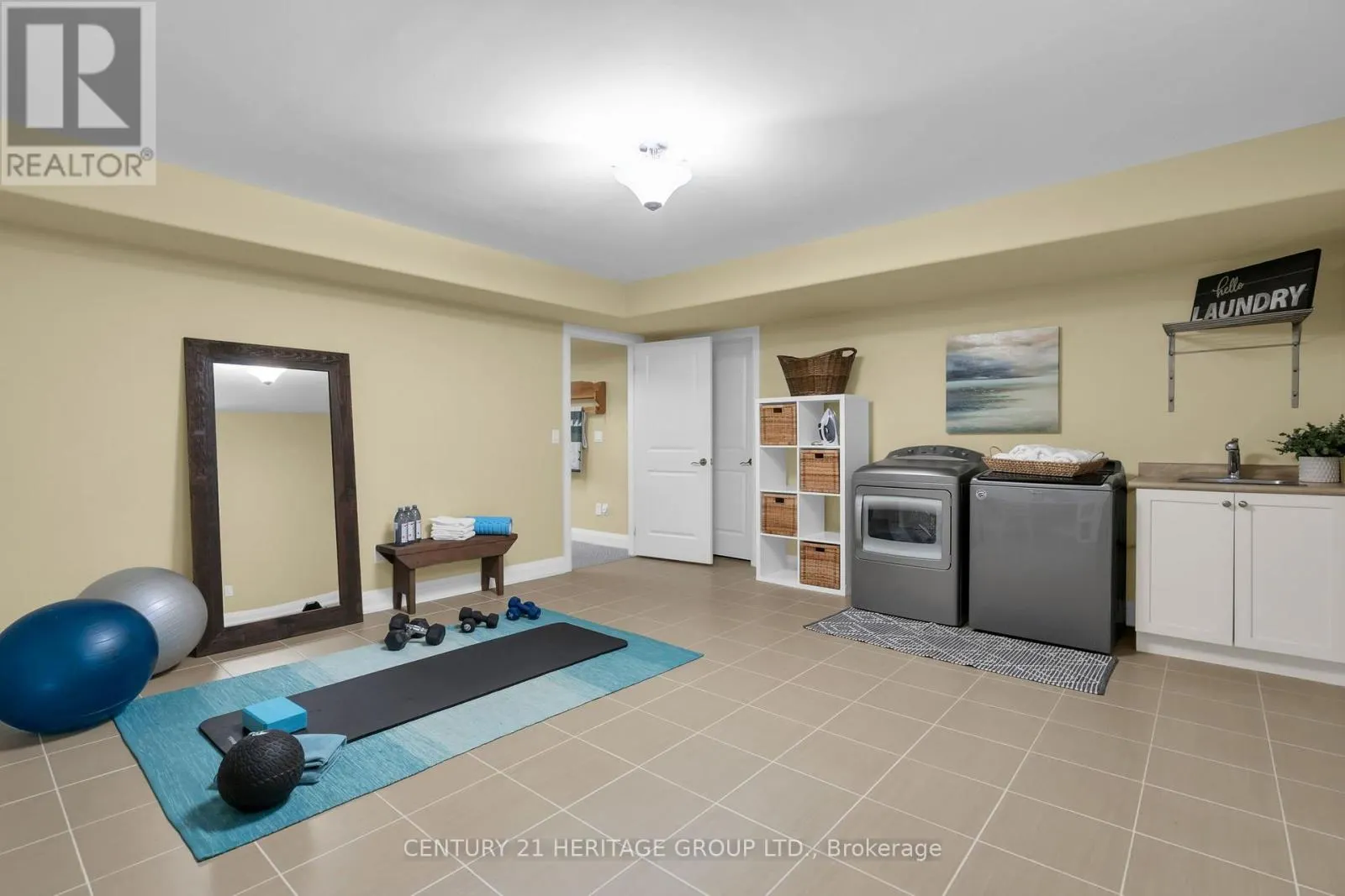 39 LANDSCAPE DRIVE