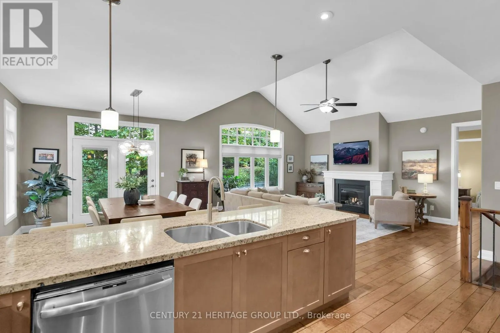 39 LANDSCAPE DRIVE