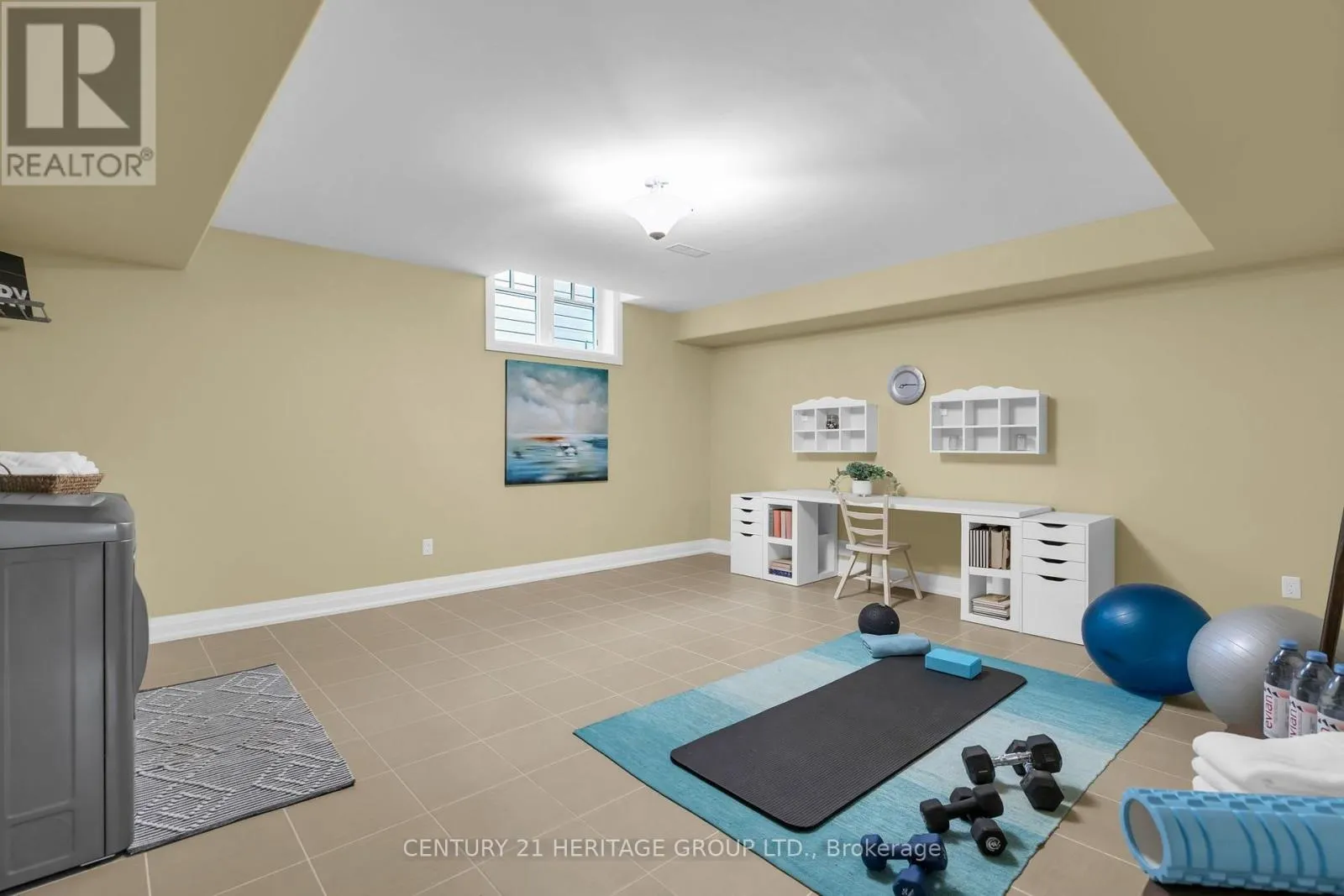 39 LANDSCAPE DRIVE