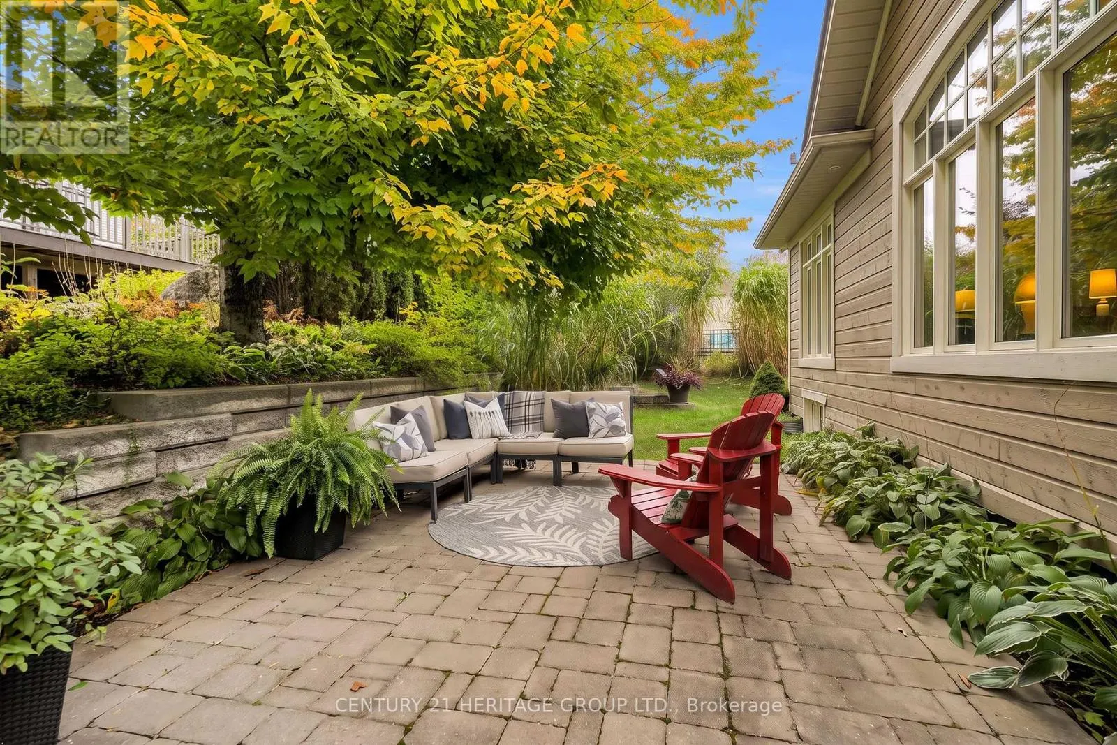 39 LANDSCAPE DRIVE