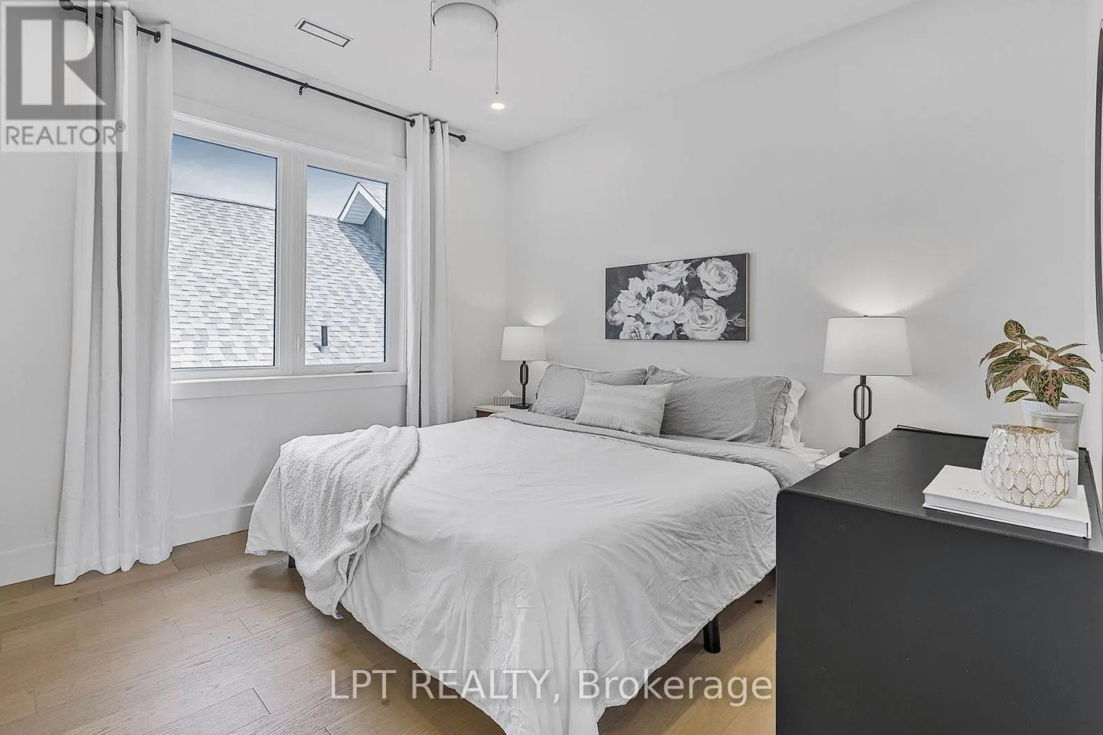 68 49TH STREET N