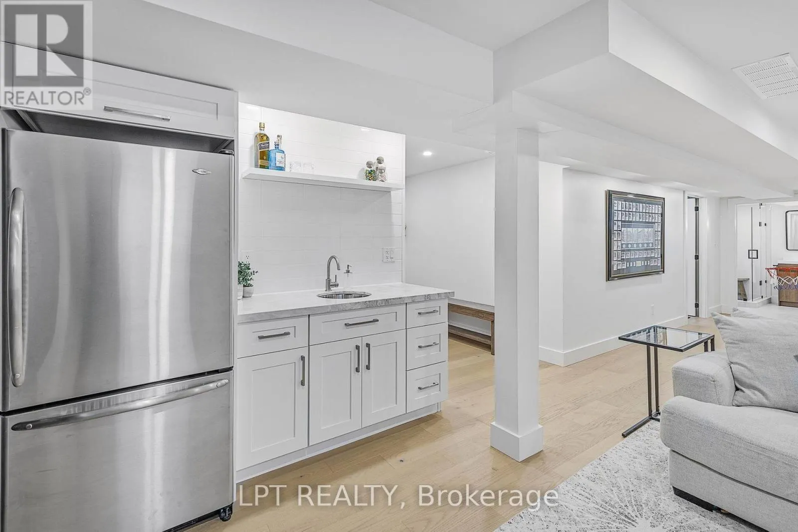 68 49TH STREET N