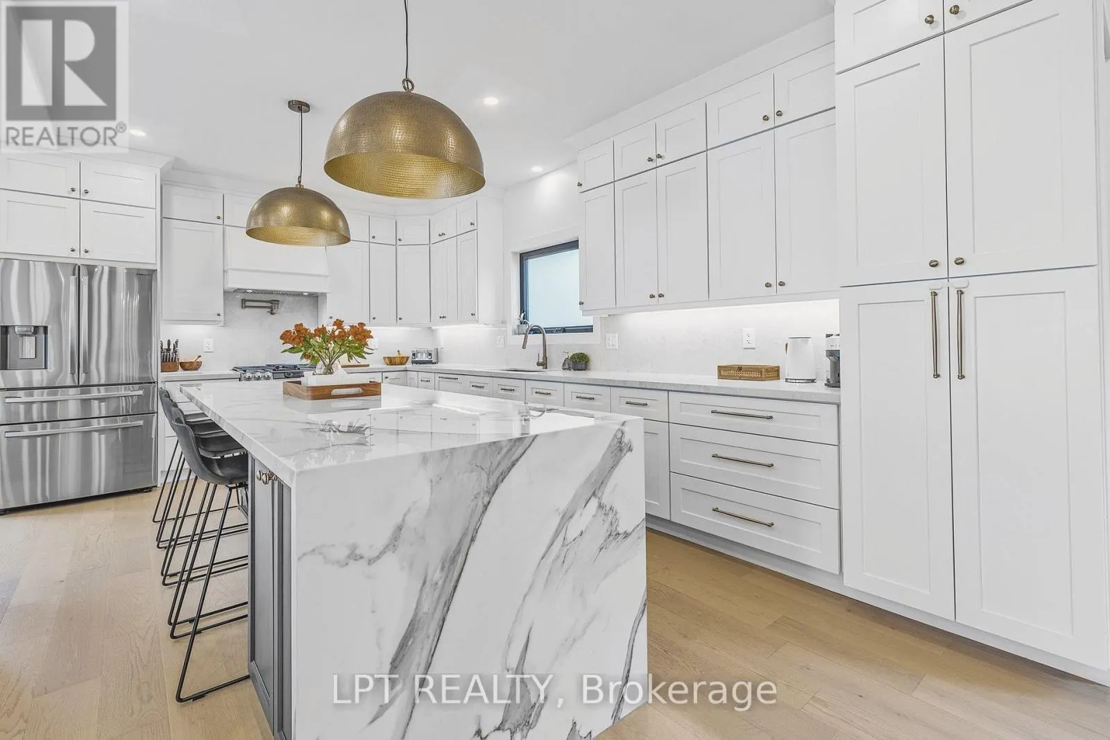 68 49TH STREET N