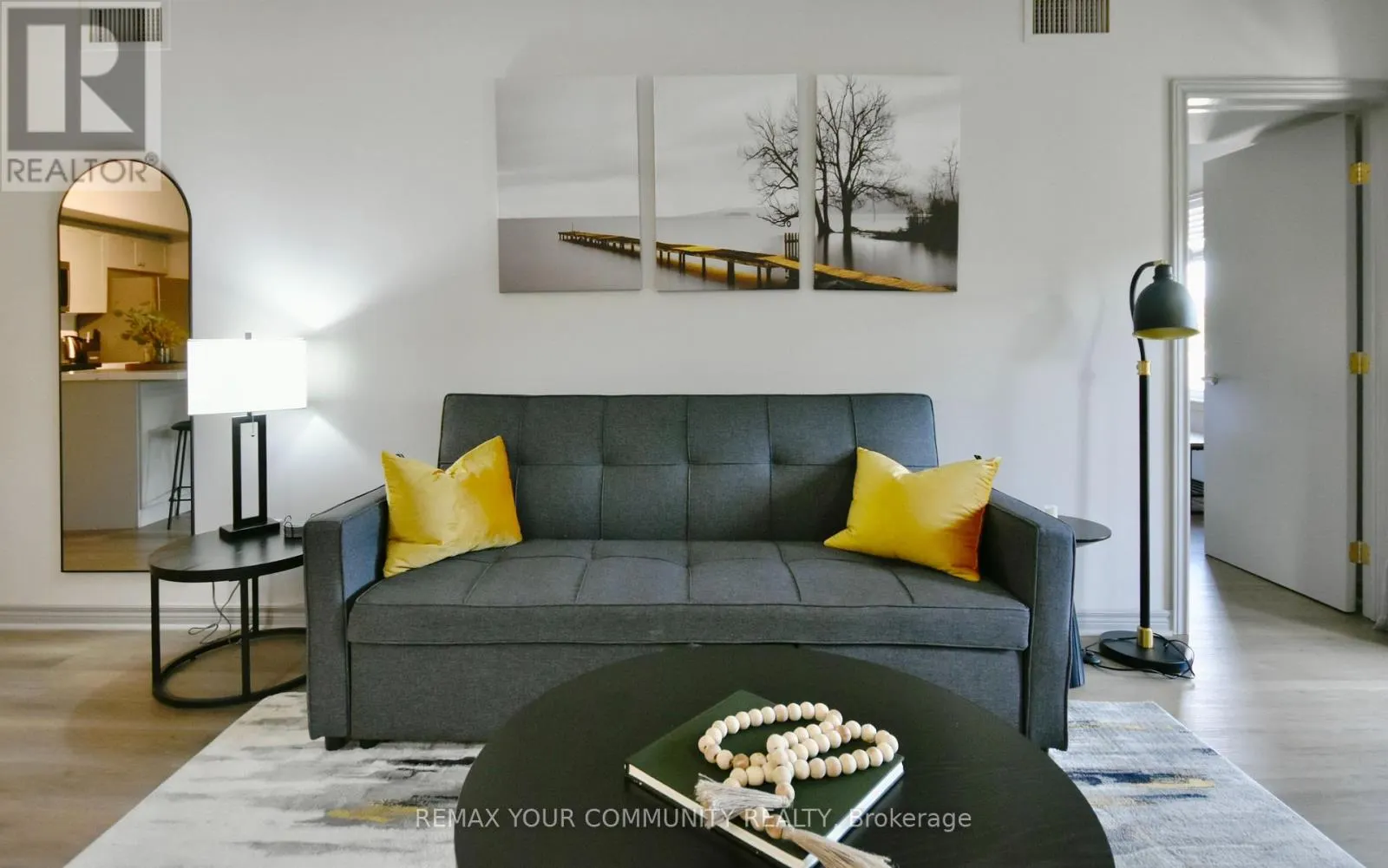 2494/95 - 90 HIGHLAND DRIVE