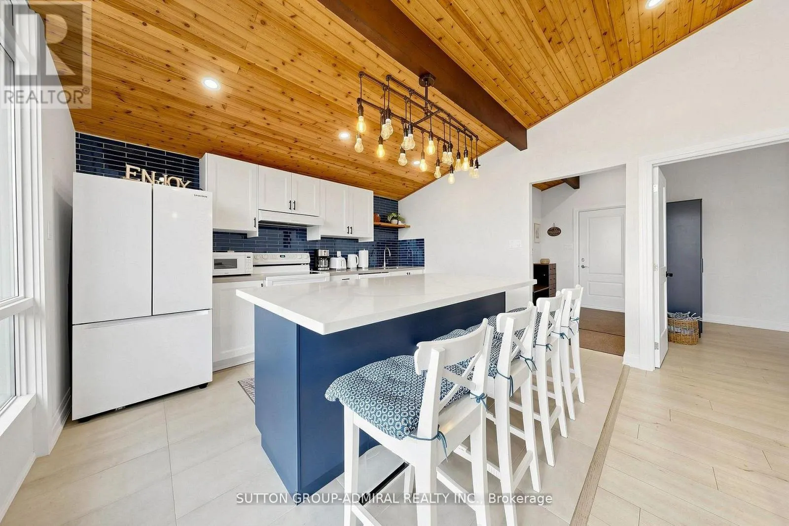 28 TIMCOURT DRIVE