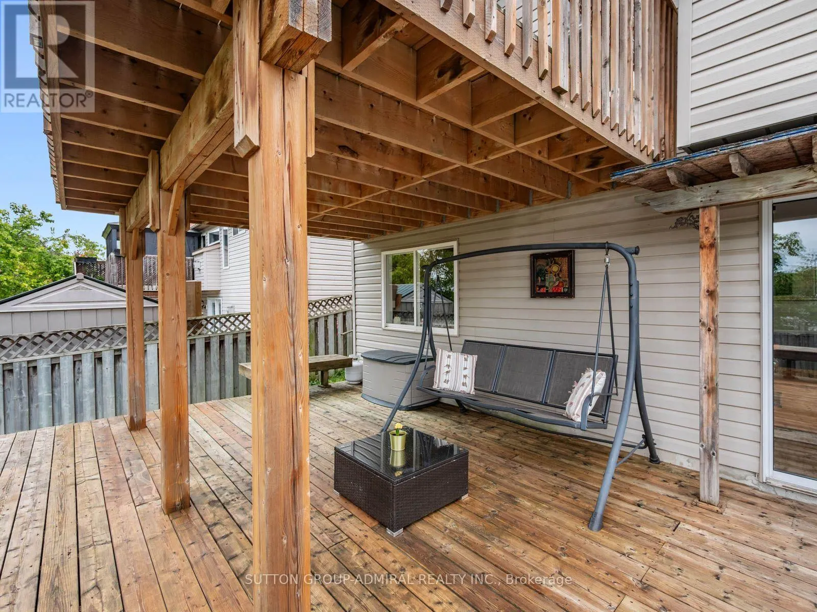 28 HARWOOD DRIVE