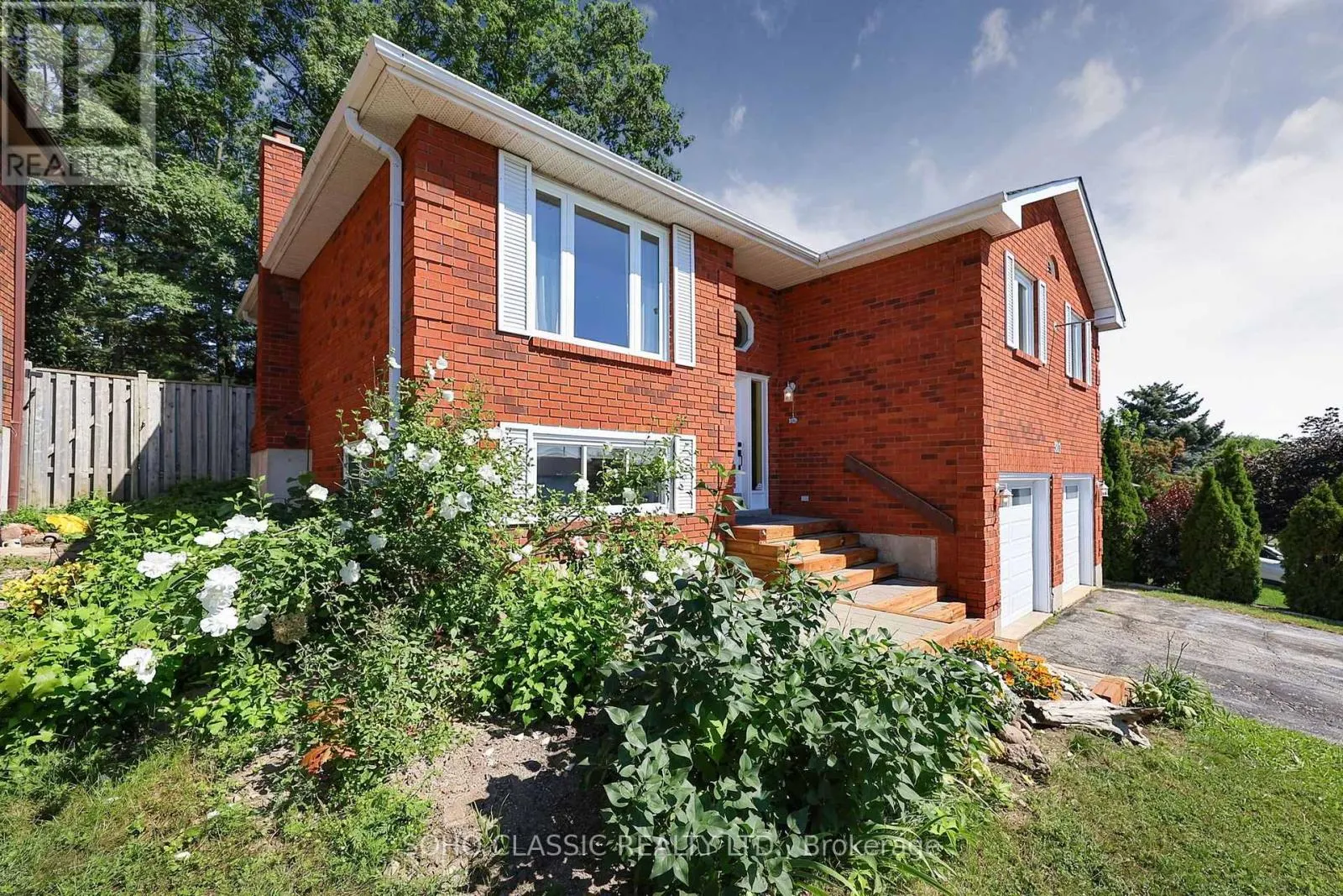 301 LEACOCK DRIVE