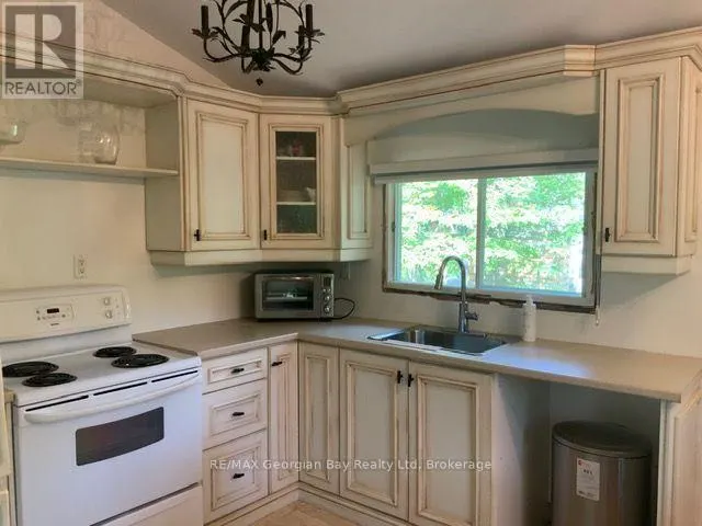 44 TALL PINES DRIVE NW
