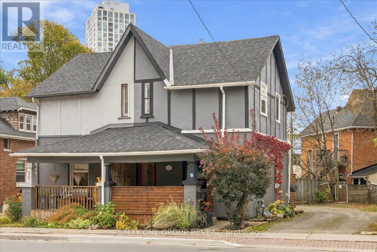 27 ROSS STREET