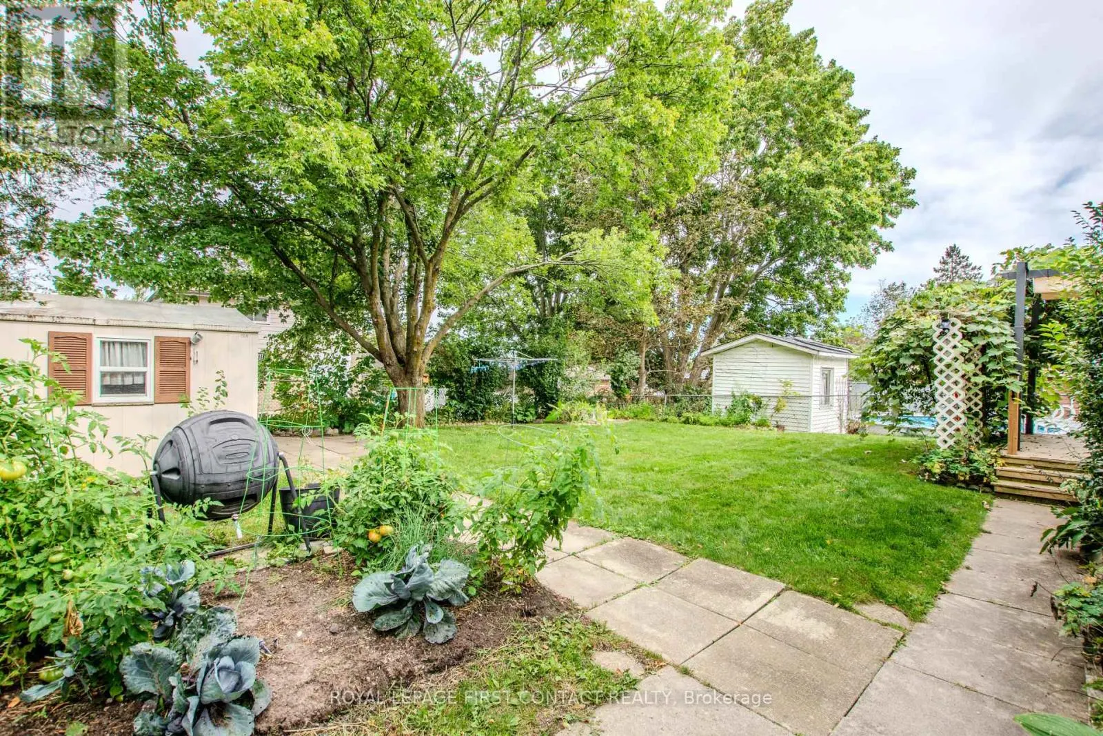 12 DAPHNE CRESCENT